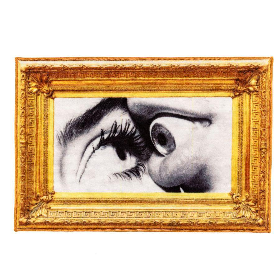 Dywan EYE AND MOUTH ze złotą ramą Seletti Eye on Design