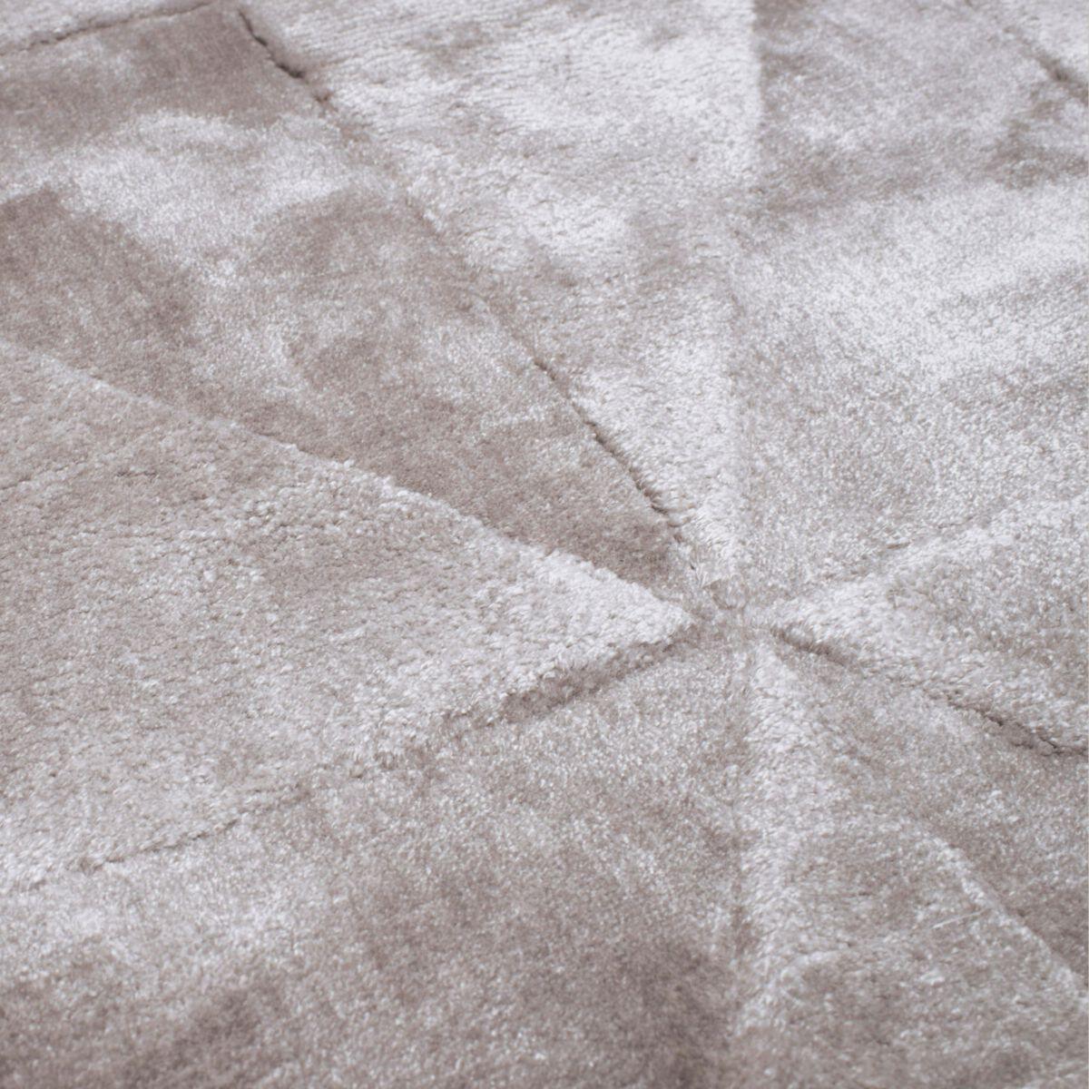 Dywan TRIANGO beżowy Carpet Decor Eye on Design