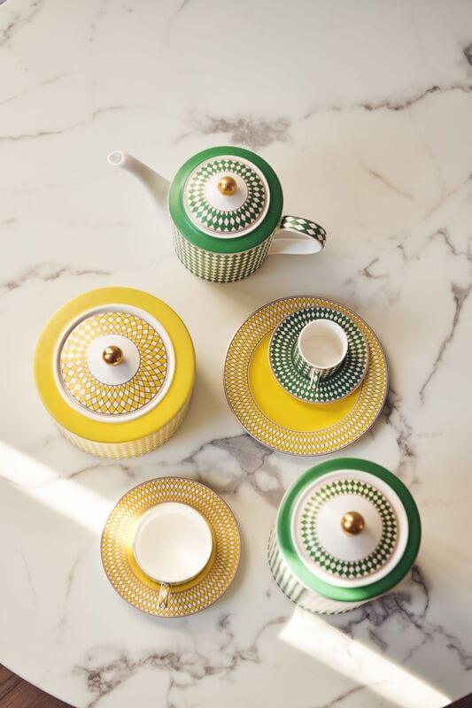 Dzbanek na herbatę CHESS ciemnozielony Pols Potten Eye on Design