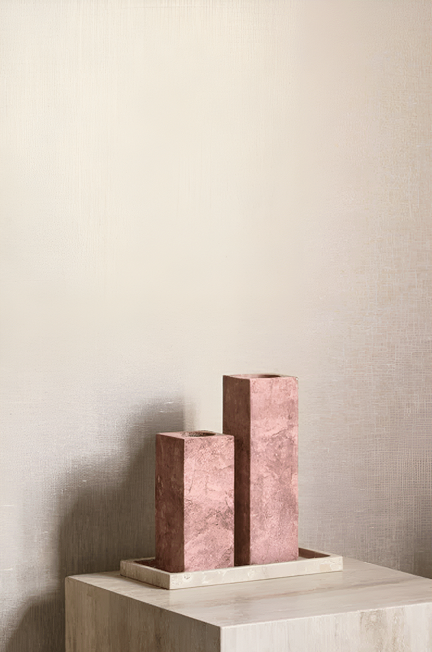 Linen textile wallpaper with an iridescent effect ELARA - muted beige