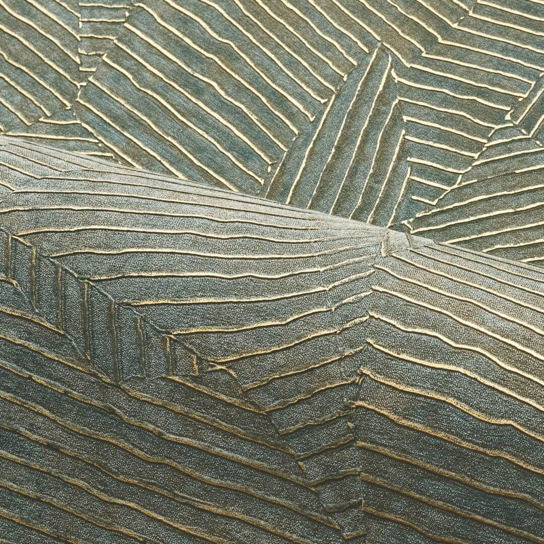 Metallic wallpaper with a geometric leaf pattern LORE - VERT IMPÉRIAL DORÉ green with gold
