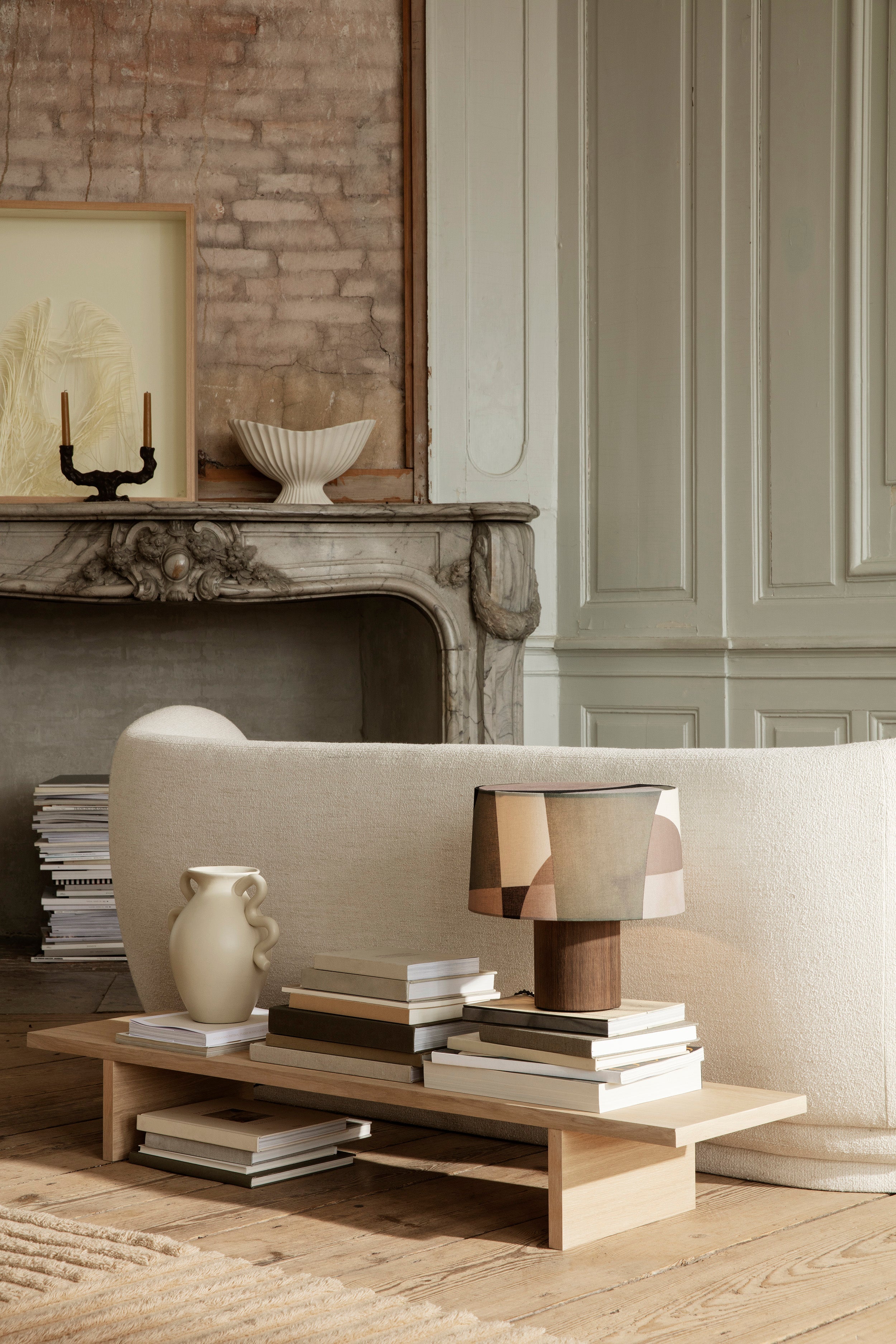 Verso vase cream