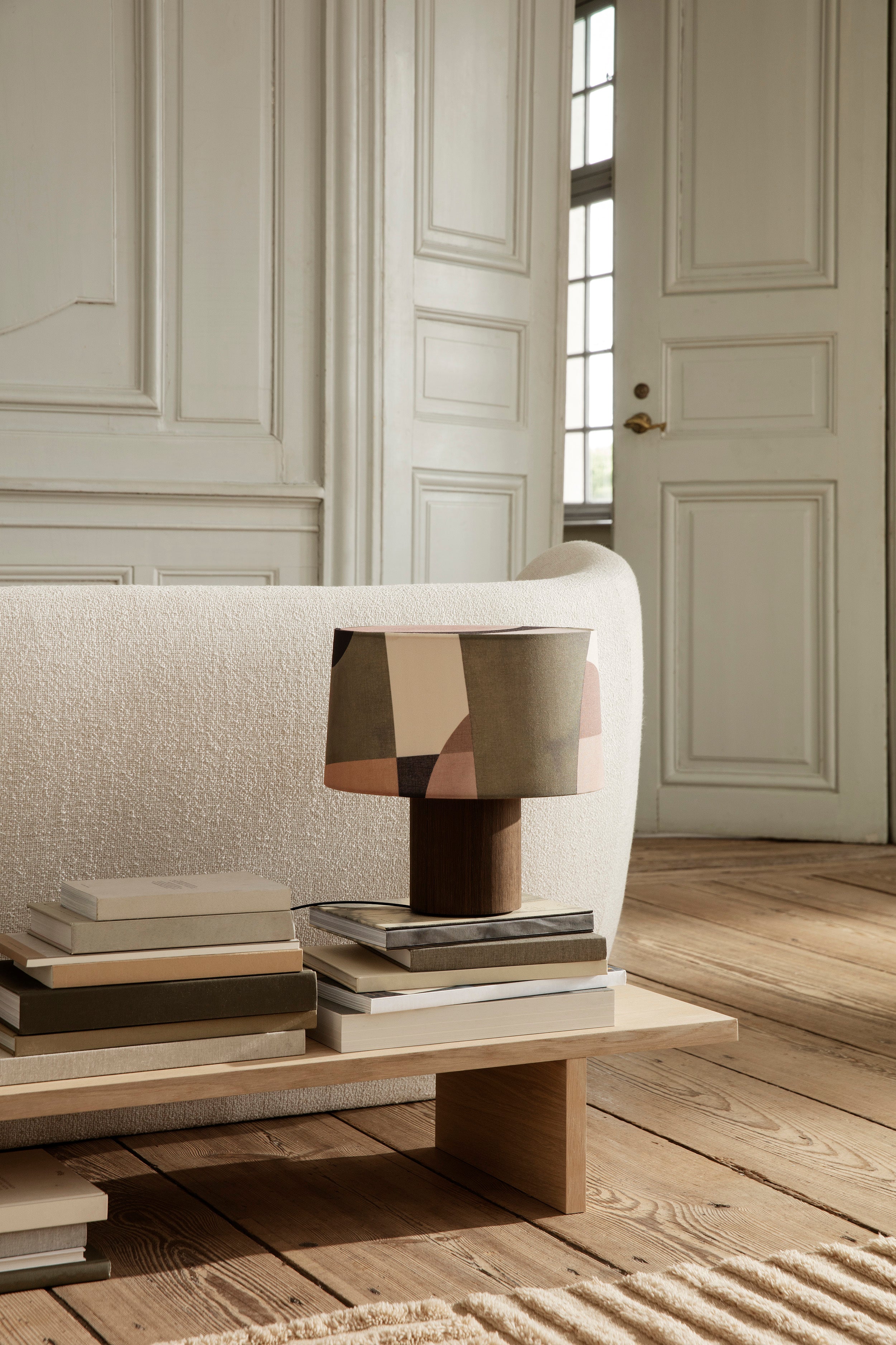 Table lamp base Post lines oak veneer