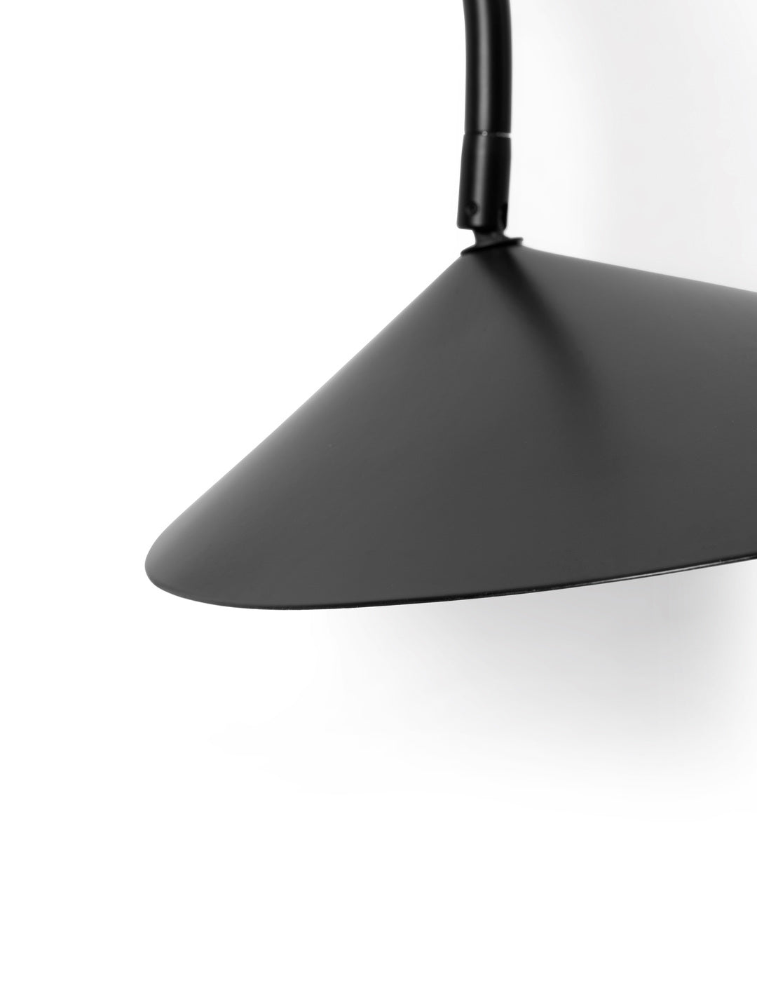 Schwarze Arumwandlampe