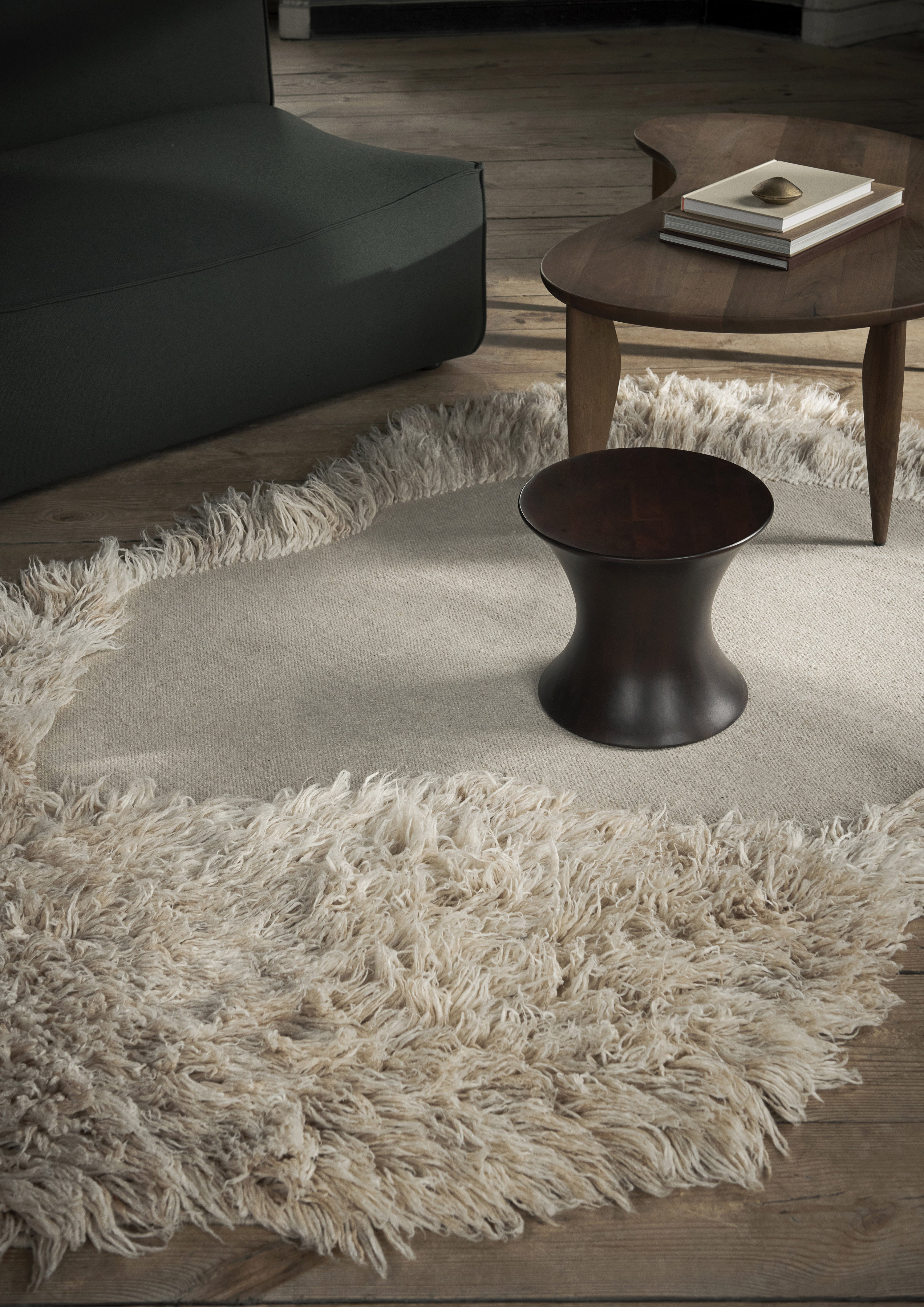 Oval rug NORTE beige with long pile