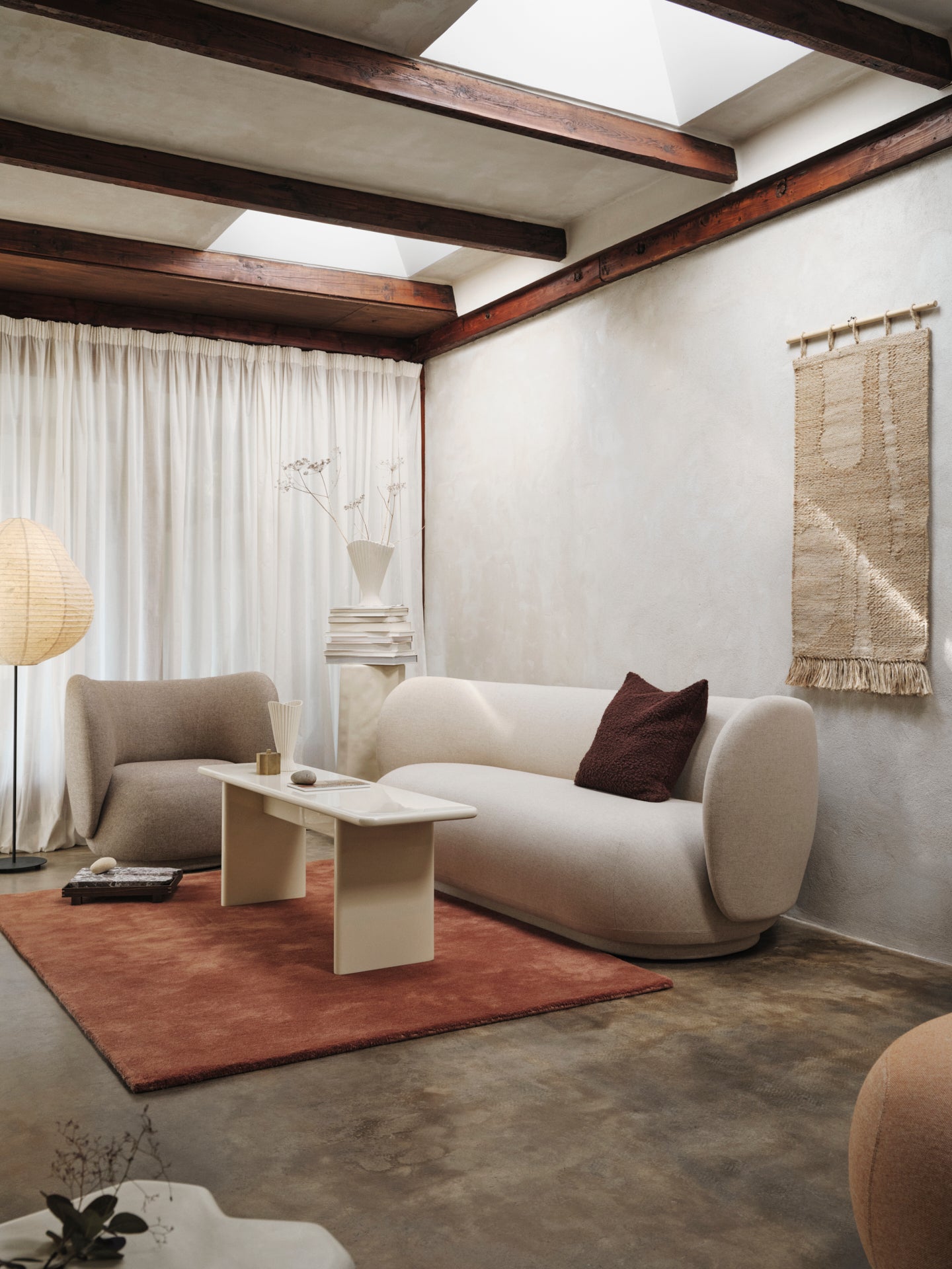 Rico Faded Velvet 3-person sofa beige