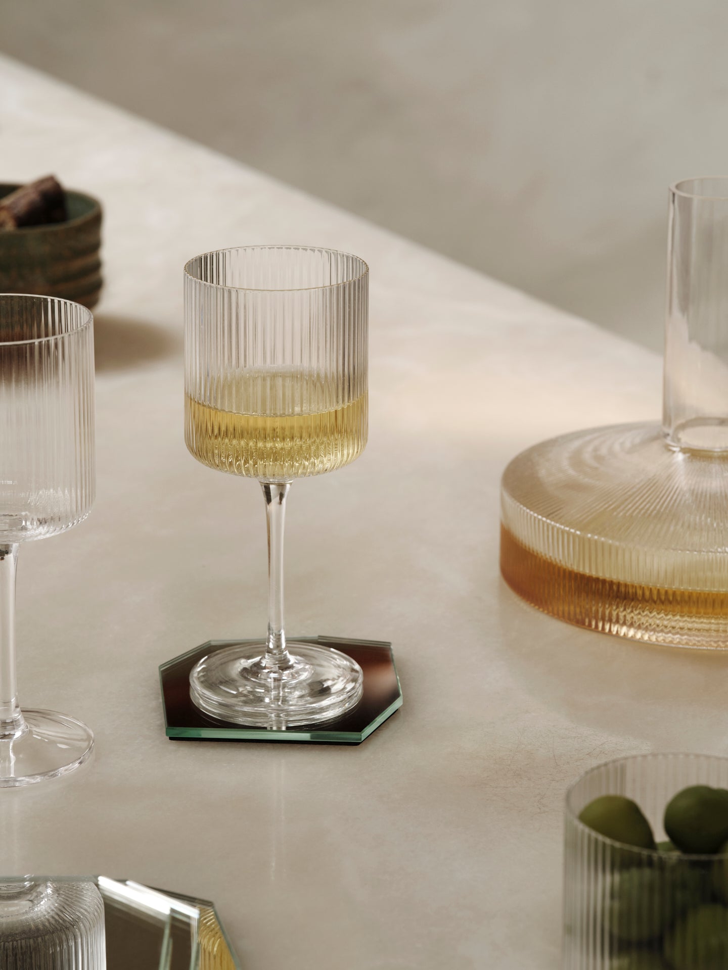 Set von Weißweingläsern RIPPLE aus weißem Glas