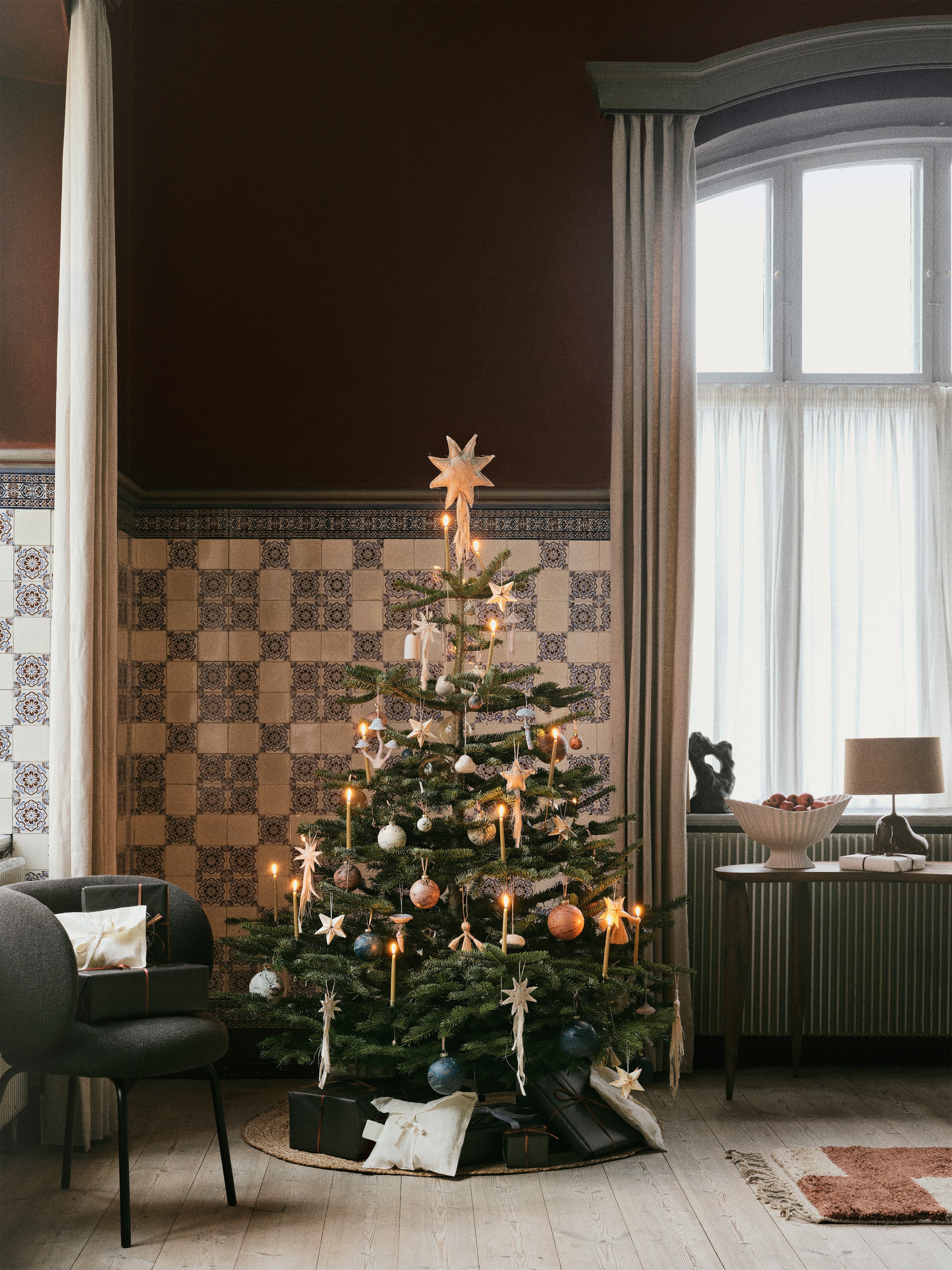 Set von MARBLE Weihnachtskugeln farbig