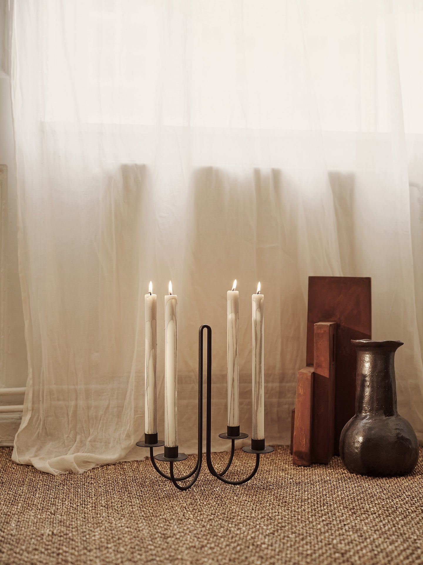 DRYP beige and gray candle set