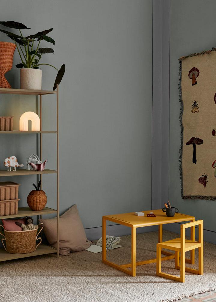 Tischlampe Vuelta Milchglas