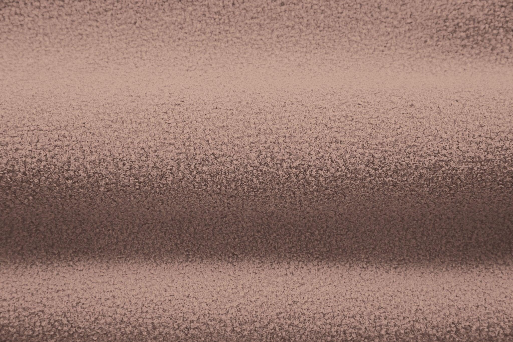 Fotel ALDRIN pudrowy róż boucle Windsor & Co Eye on Design