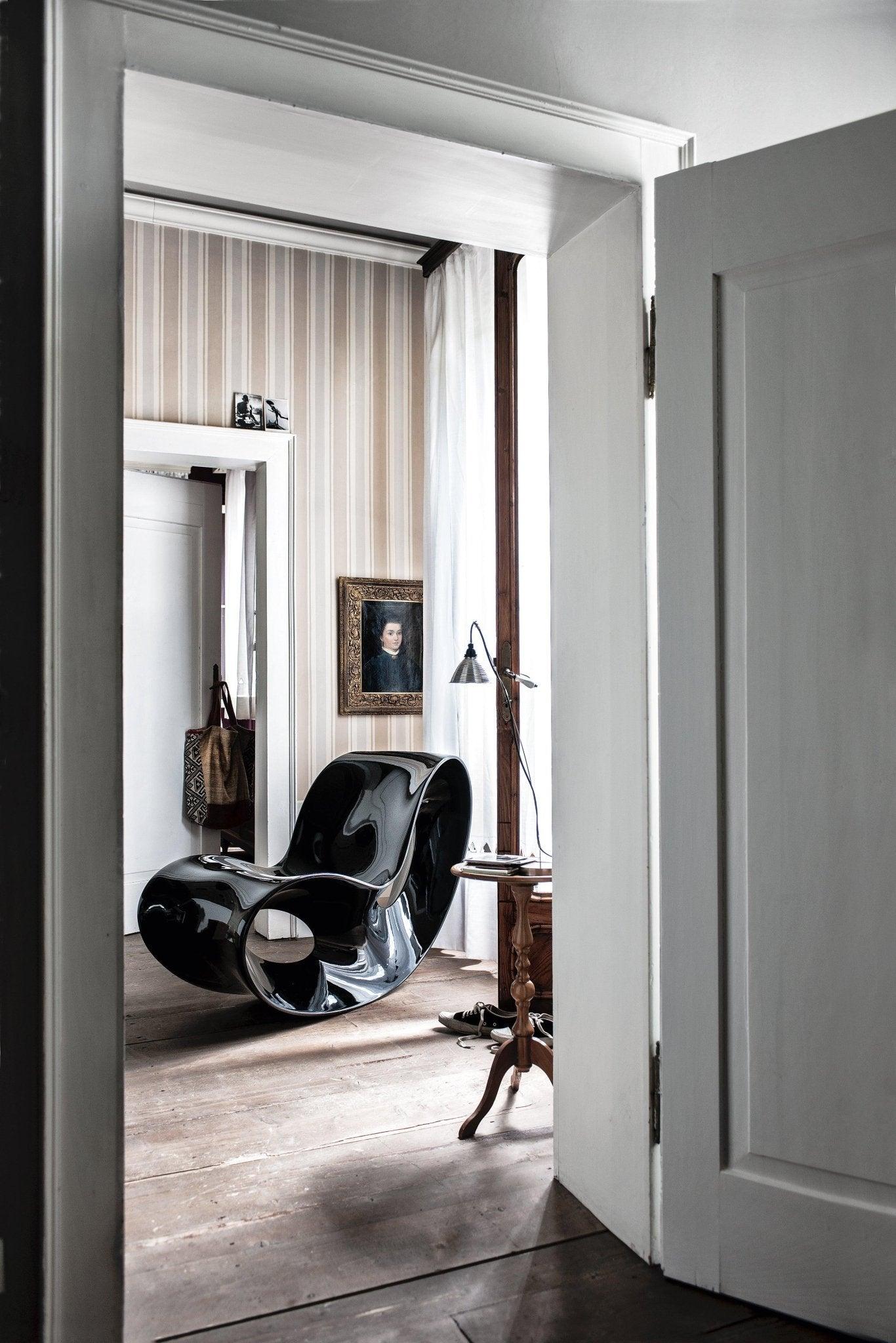 Fotel bujany VOIDO pomarańczowy Magis Eye on Design