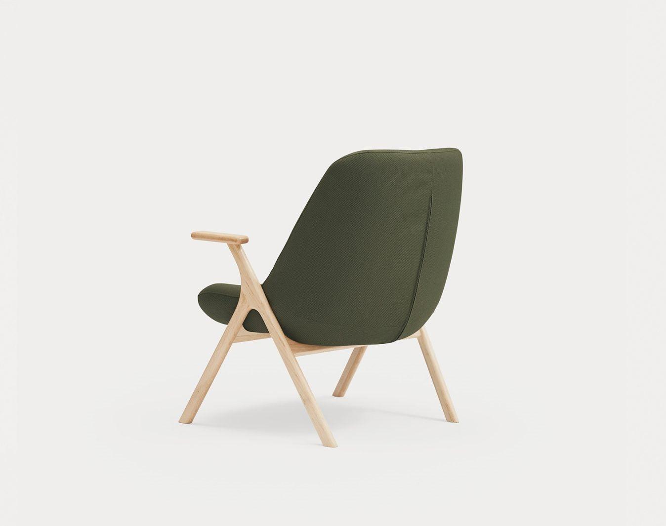 Fotel DINS ciemnozielony z drewnianą podstawą Teulat Eye on Design