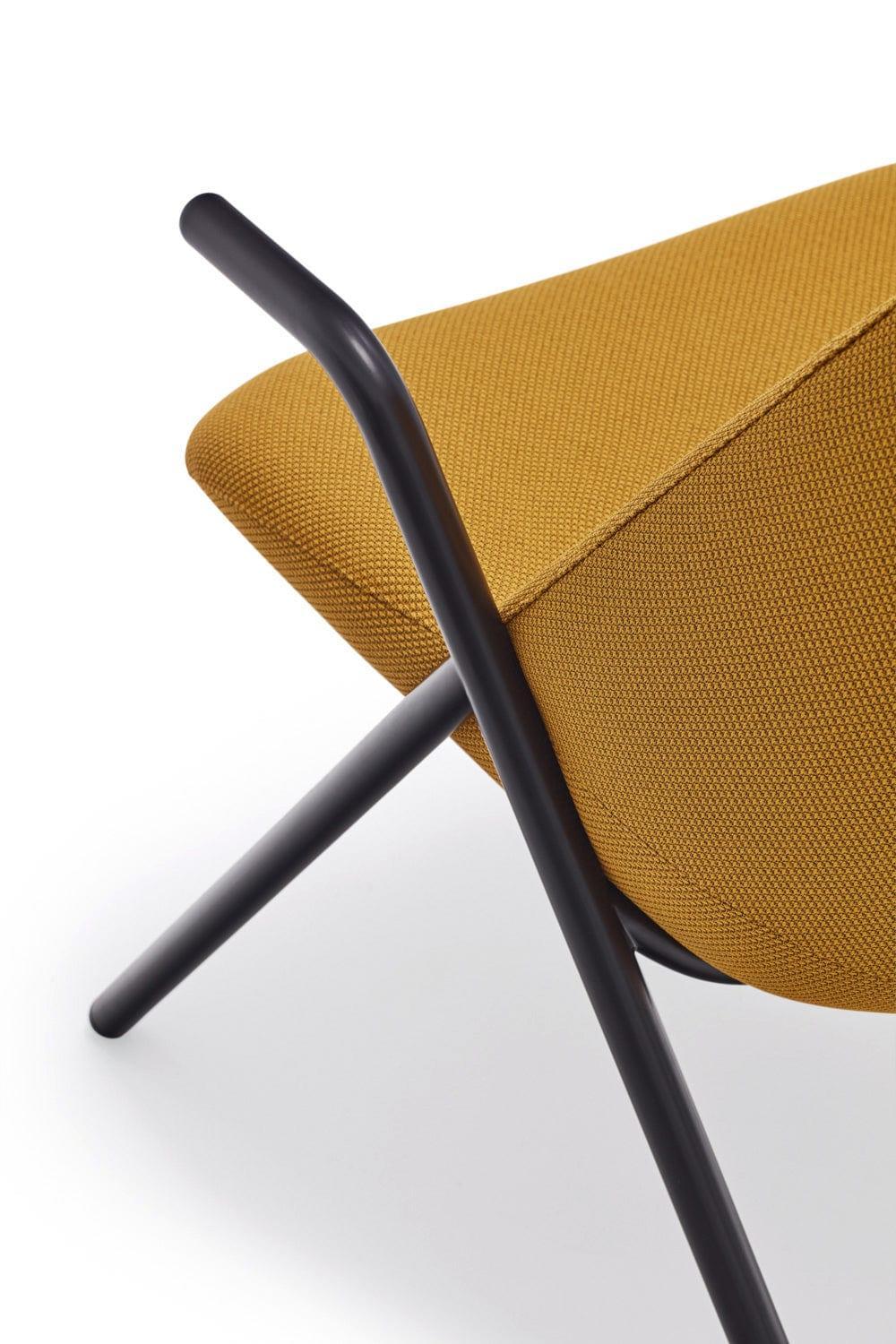 Fotel DINS wysoki musztardowy Teulat Eye on Design