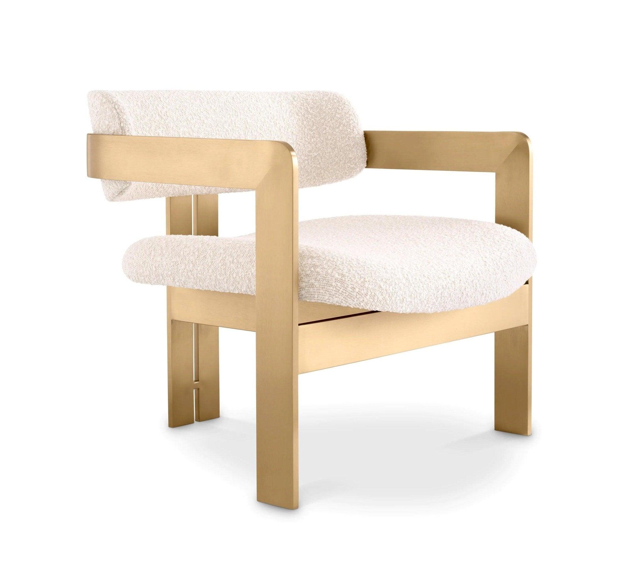 Fotel w tkaninie boucle DONATO kremowy z mosiężną podstawą Eichholtz Eye on Design