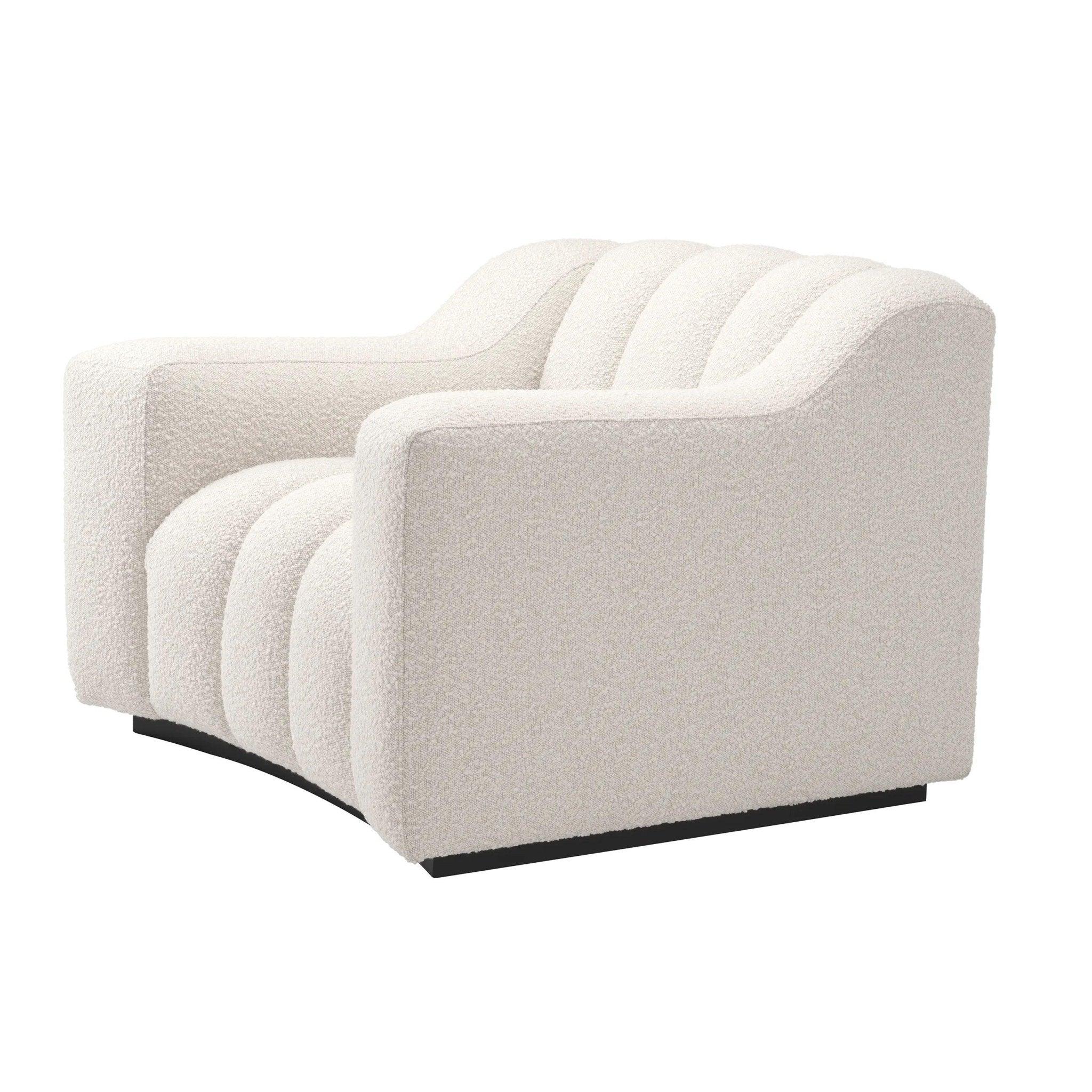 Fotel w tkaninie boucle KELLY kremowy Eichholtz Eye on Design