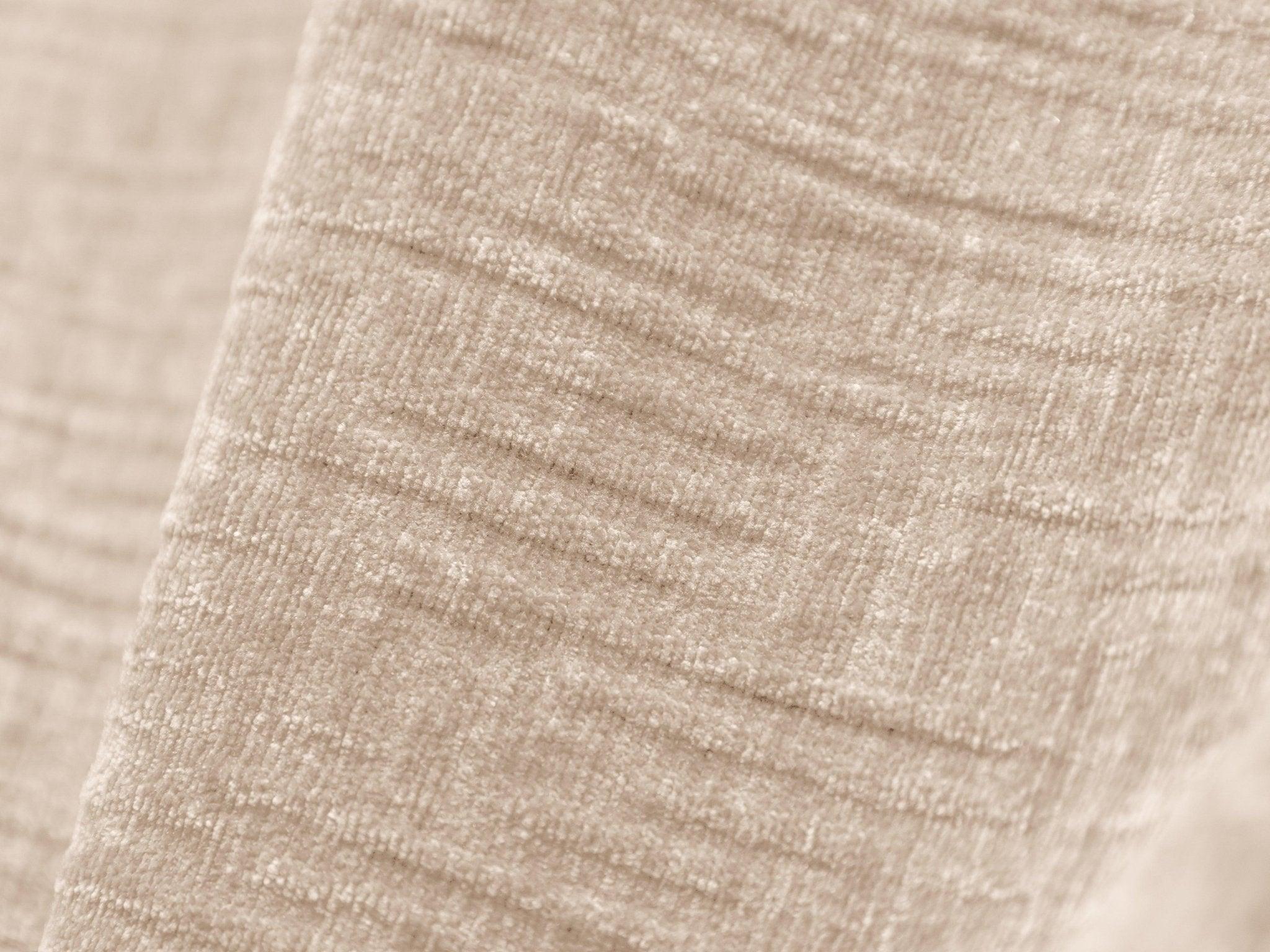 Fotel w tkaninie szenilowej VANDA beżowy Mazzini Sofas Eye on Design