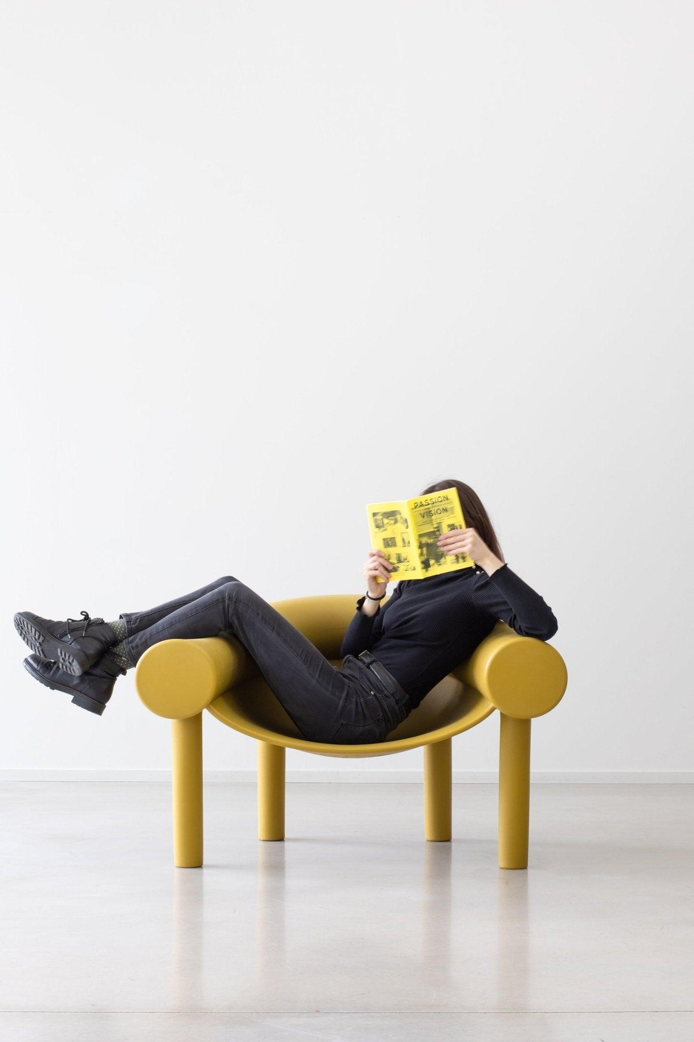 Fotel zewnętrzny SAM SON czerwony Magis Eye on Design