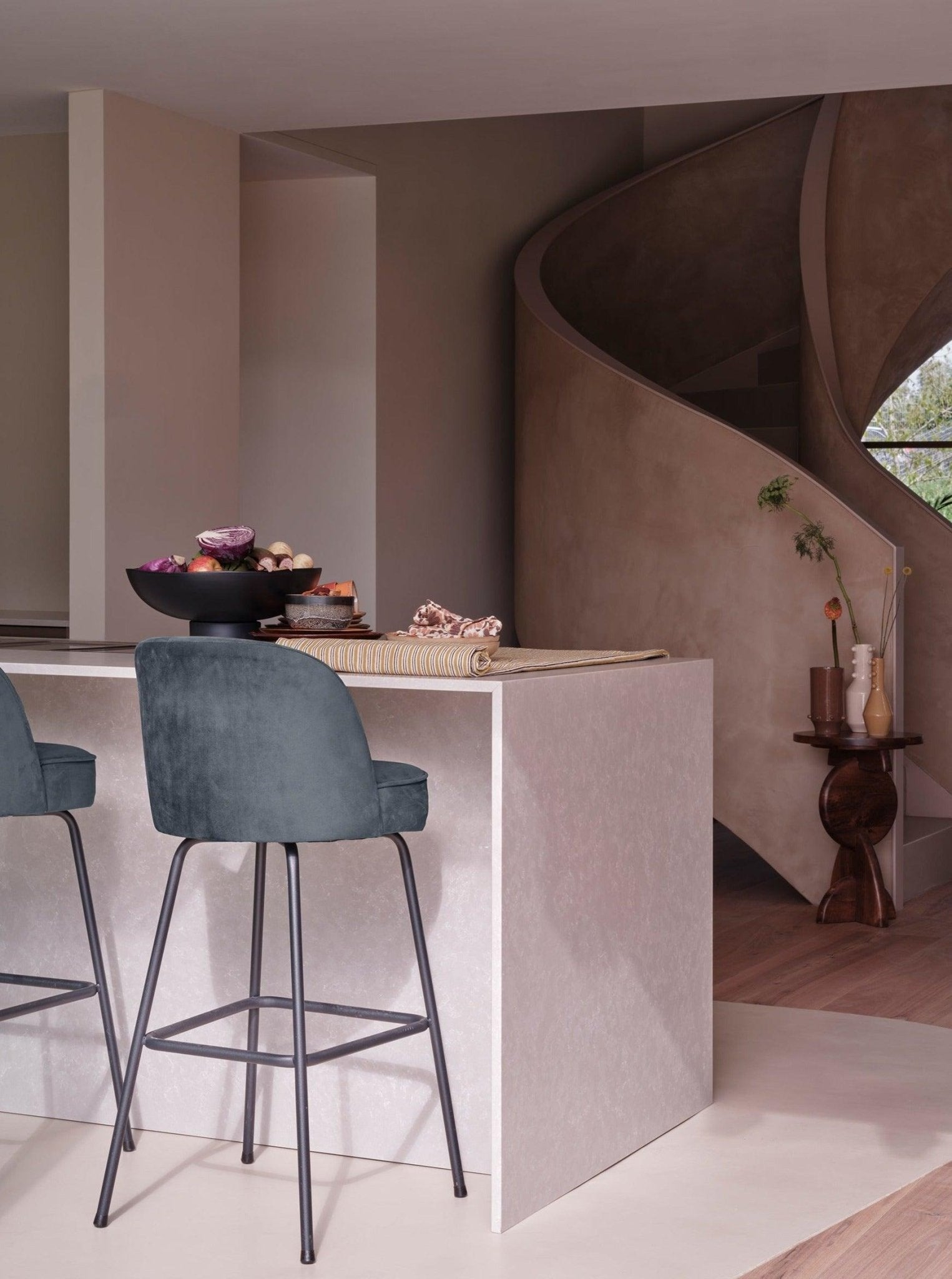 Hoker aksamitny VOGUE ciemnoniebieski Be Pure Eye on Design