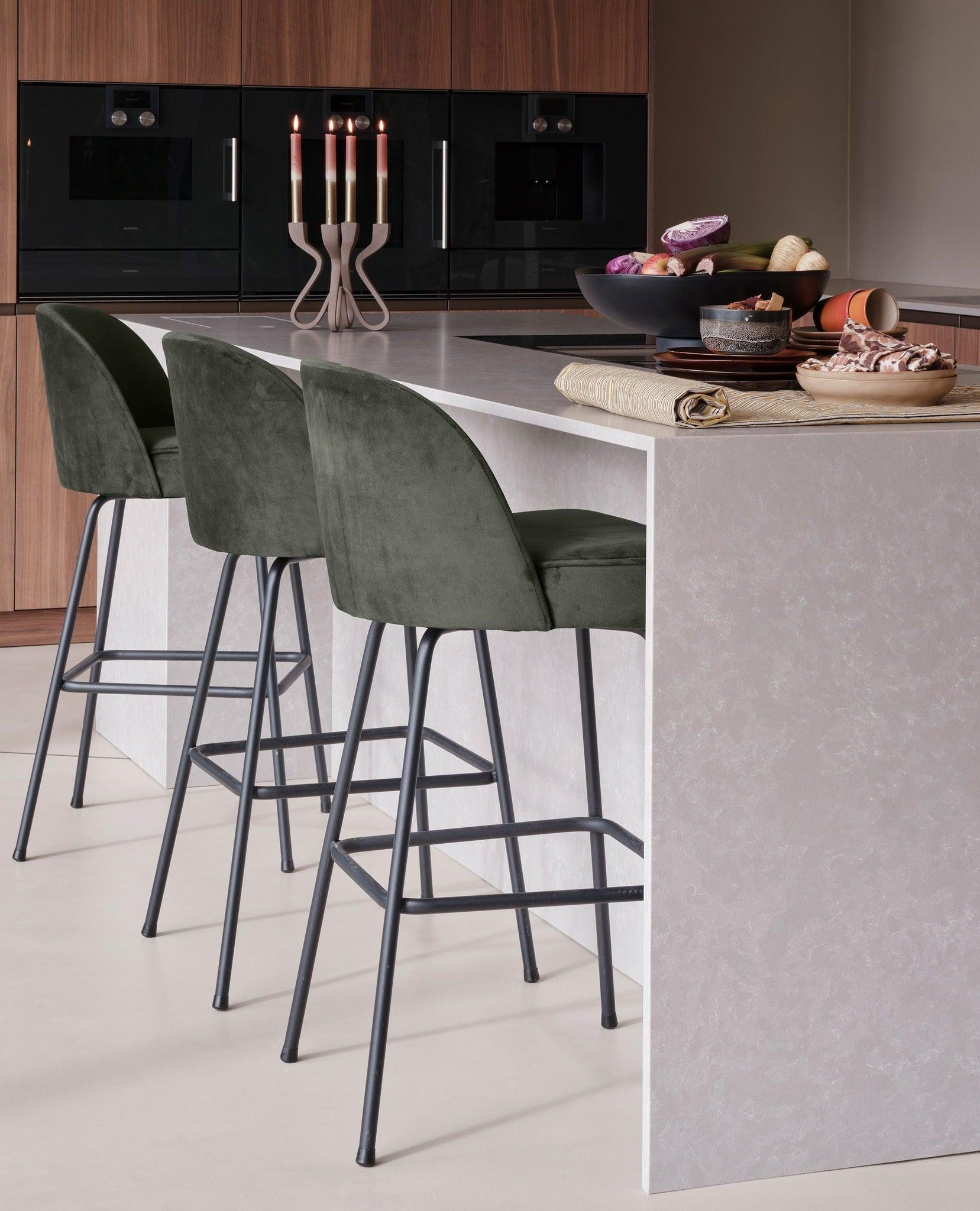 Hoker skórzany VOGUE czarny Be Pure Eye on Design