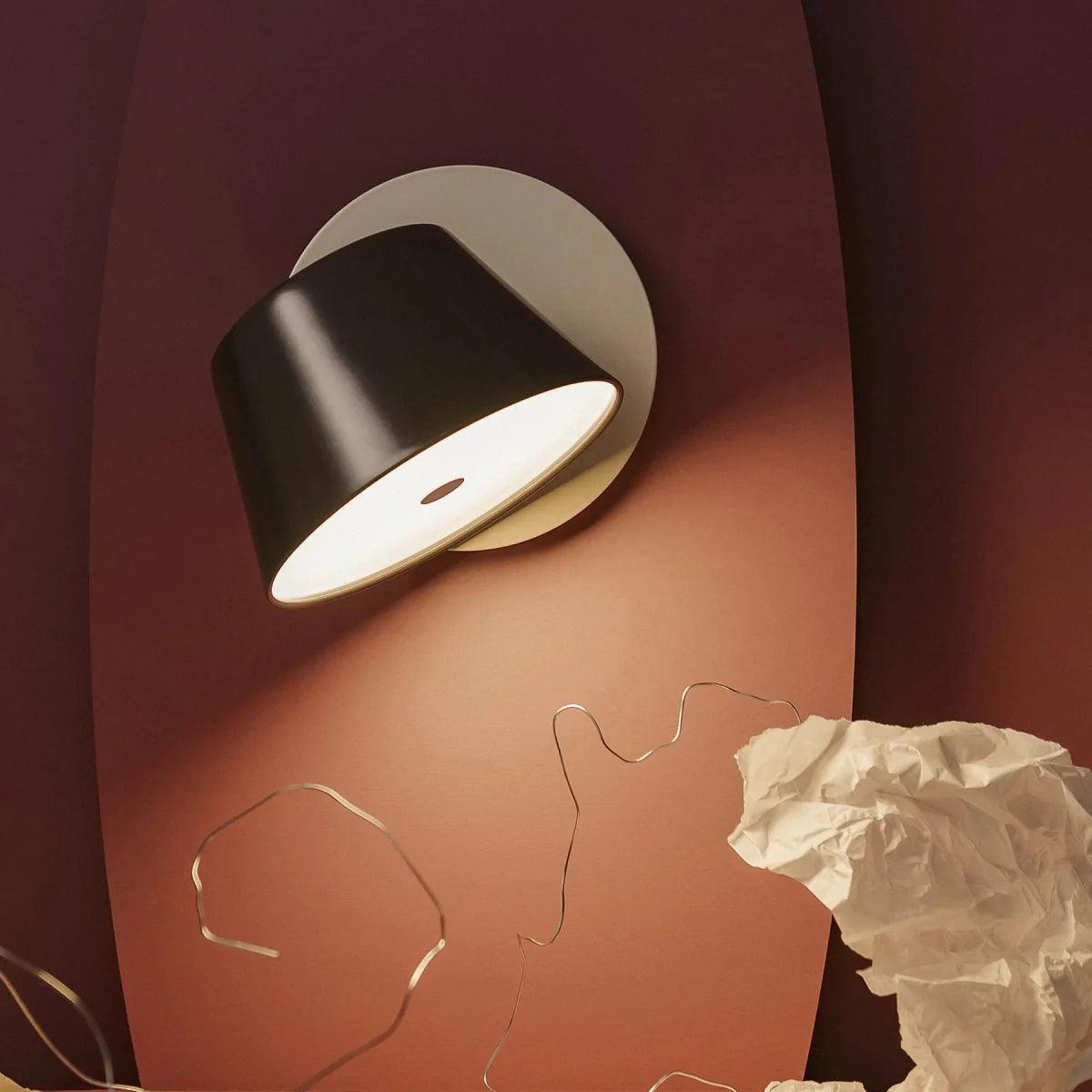 Kinkiet ścienny TAM TAM czarny Marset Eye on Design