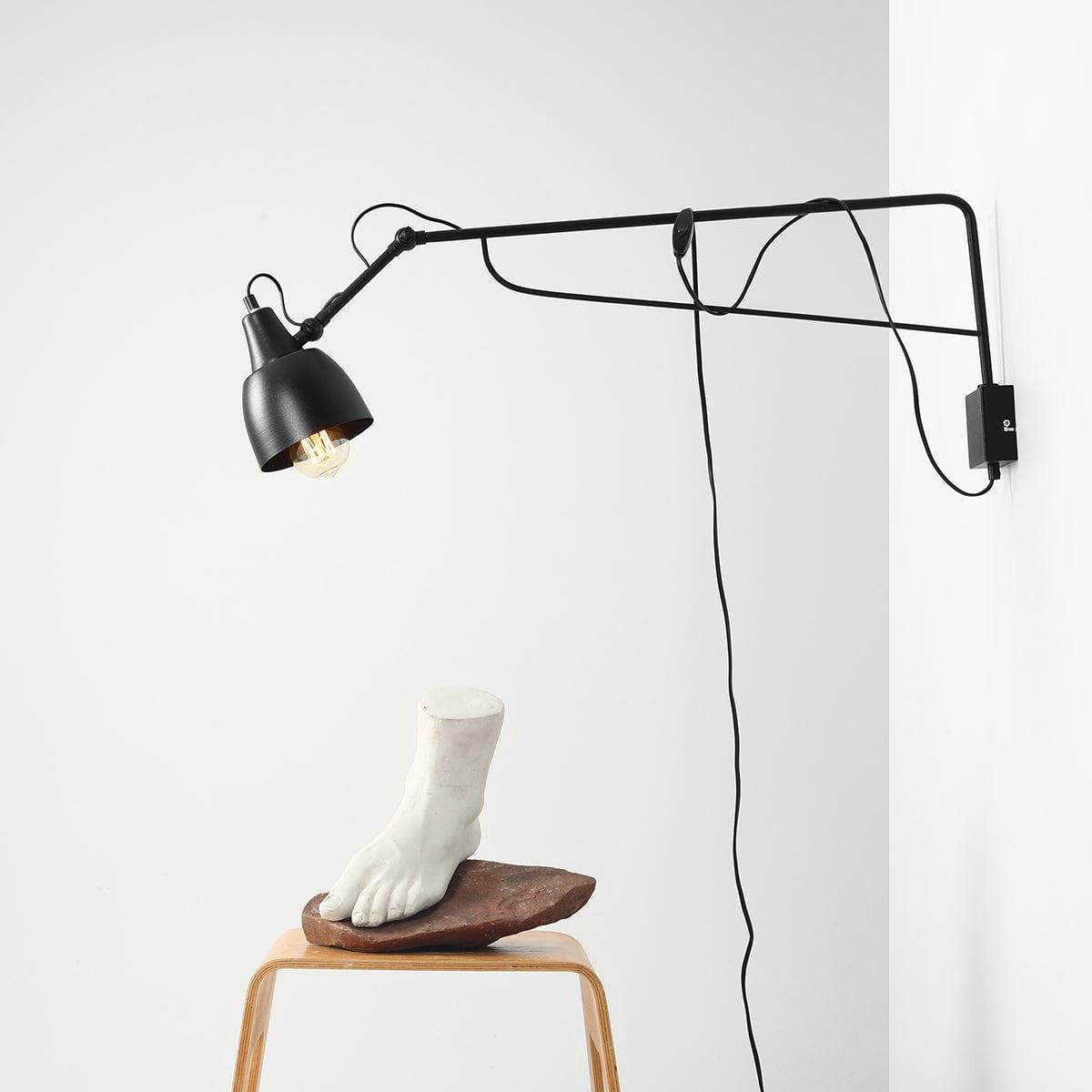 Kinkiet SOHO LONG czarny Artera Eye on Design