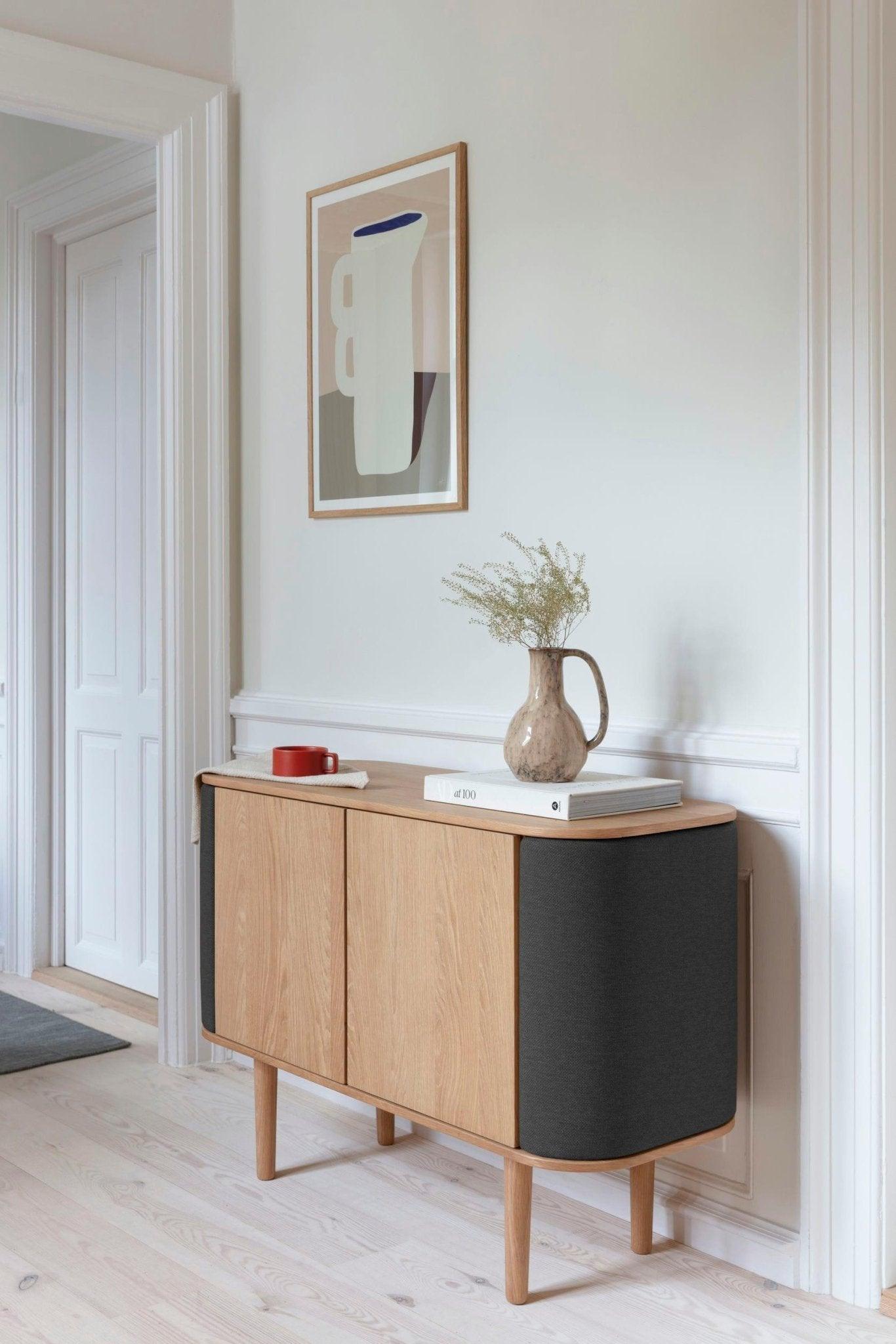 Komoda TREASURES antracytowy z dębem UMAGE Eye on Design