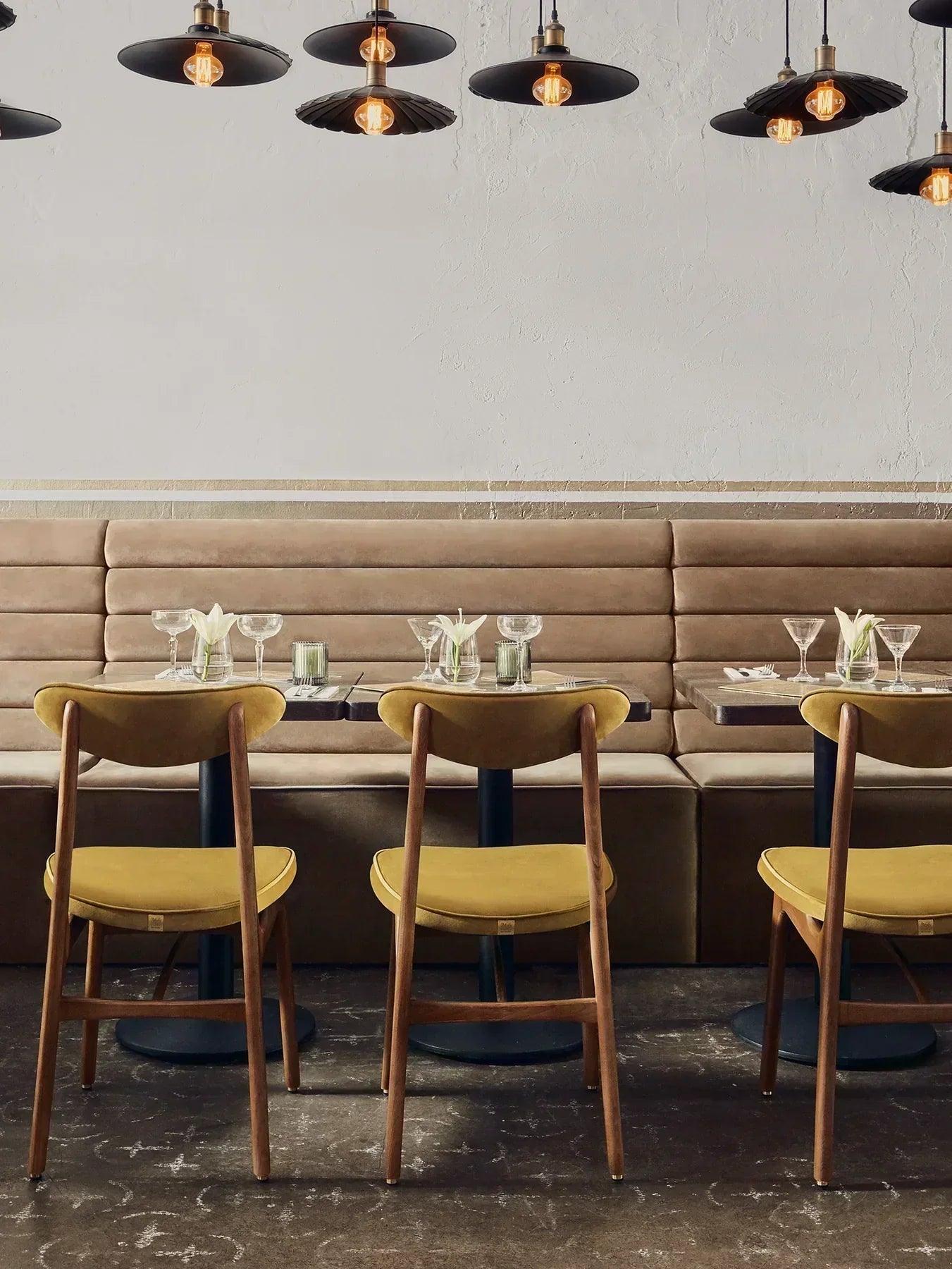 Krzesło 200-190 beżowy w tkaninie Boucle Beige 366 concept Eye on Design