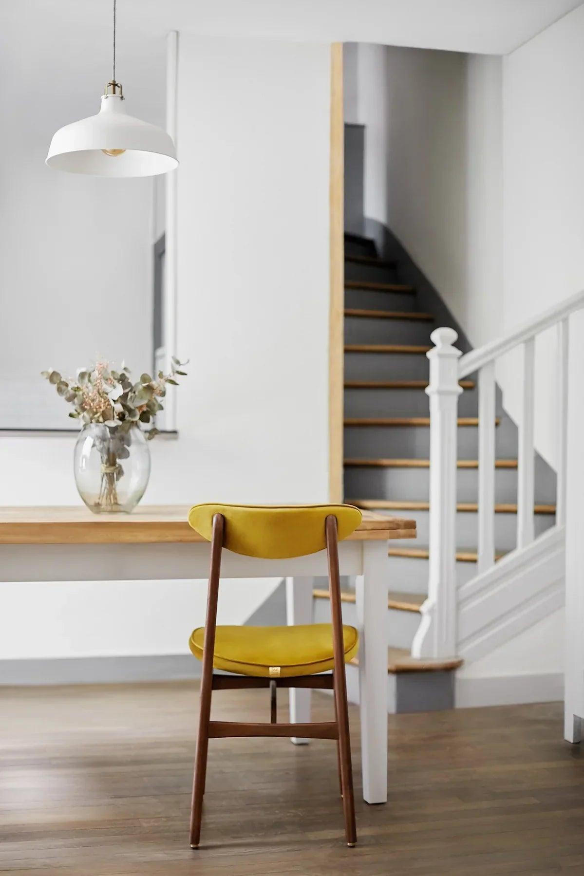 Krzesło 200-190 żółty w tkaninie Boucle Mustard 366 concept Eye on Design