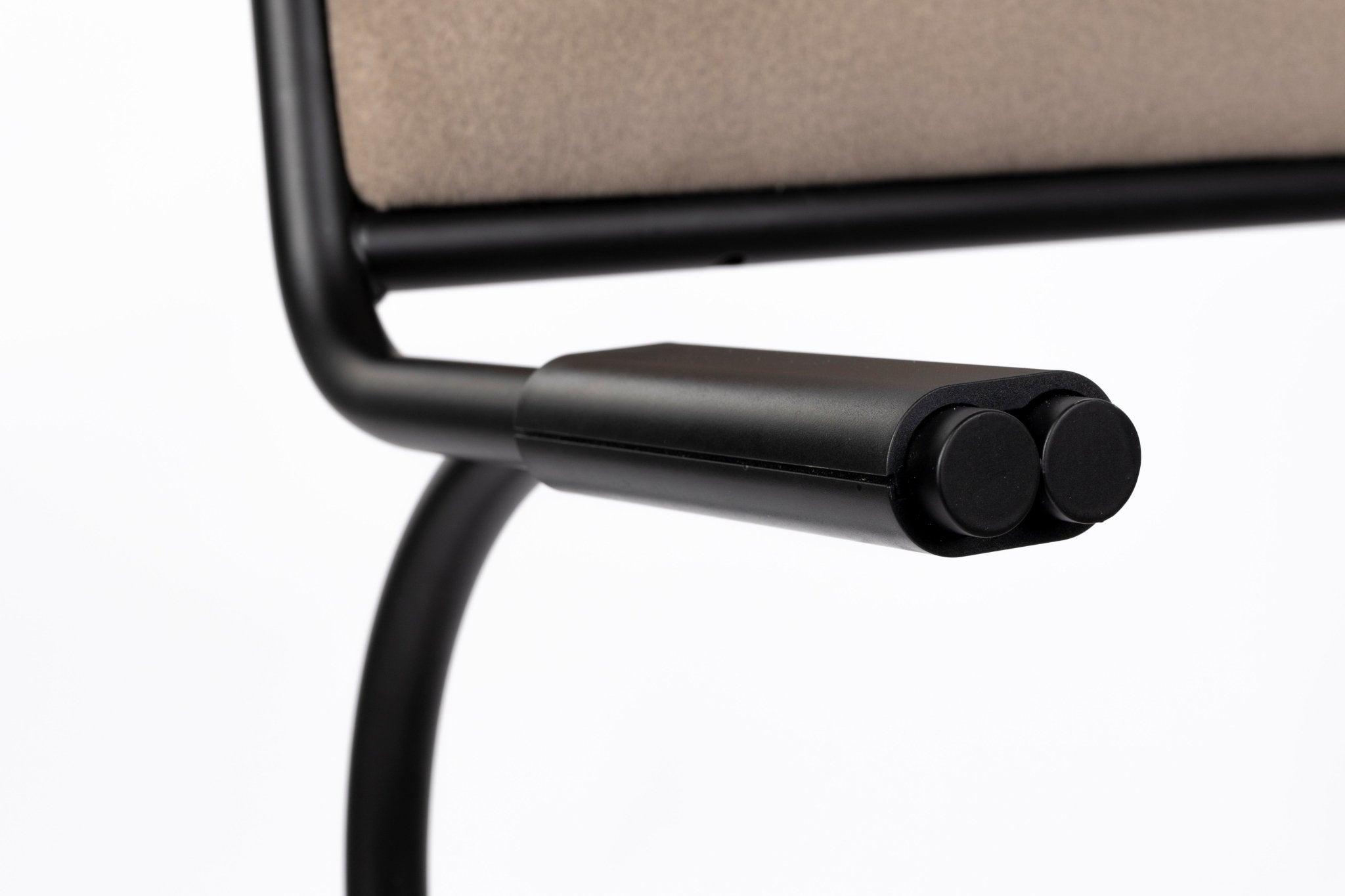 Krzesło ALBA beżowy z czarną podstawą Zuiver Eye on Design