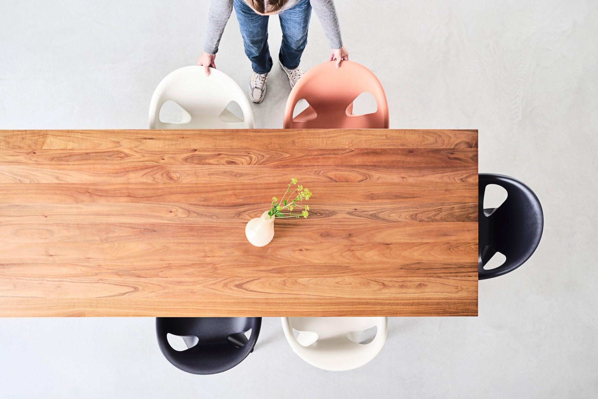 Krzesło BELL CHAIR łososiowy Magis Eye on Design