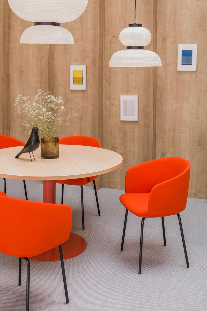 Krzesło GRACE metalowa podstawa MDD Eye on Design