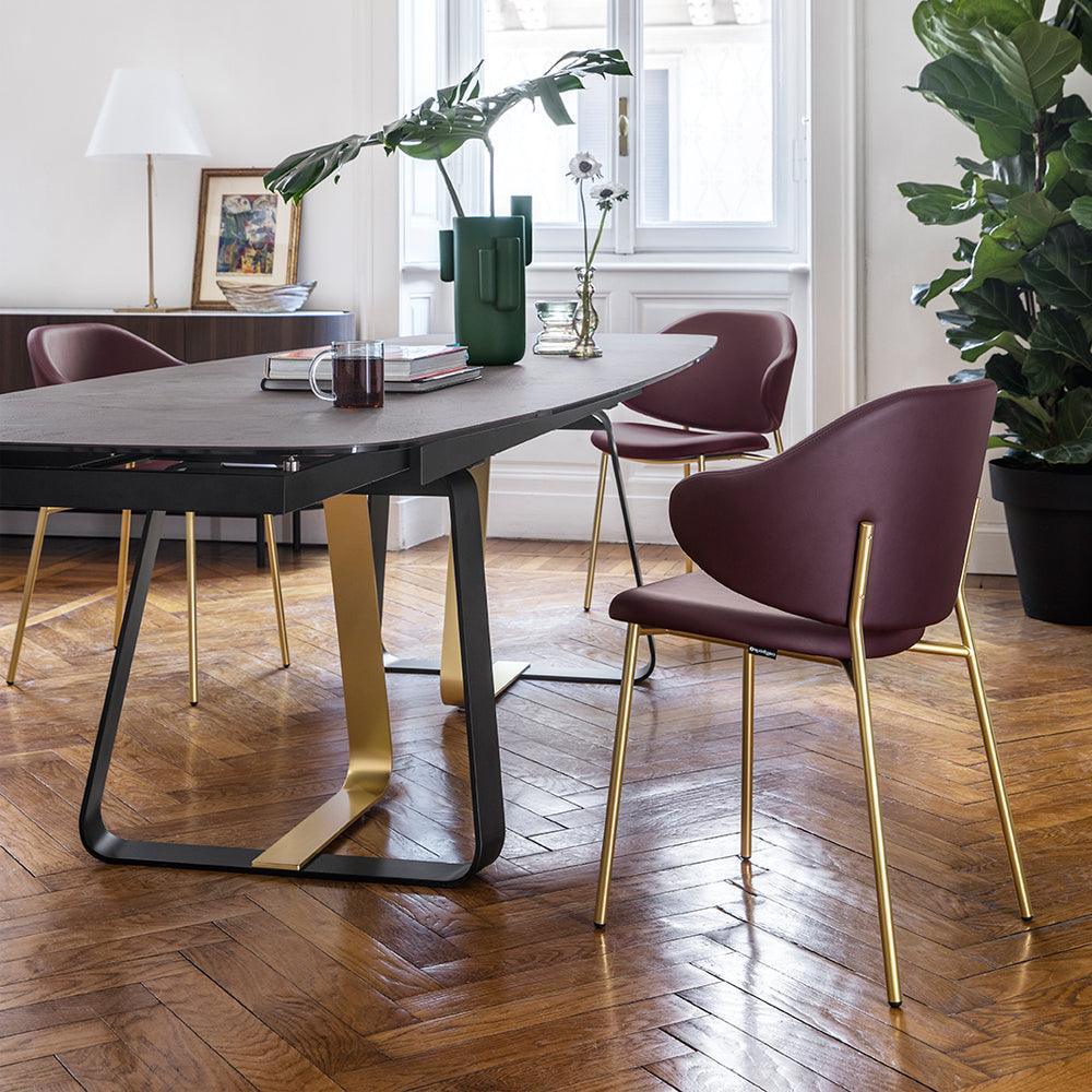 Krzesło HOLLY brązowa ekoskóra z metalową podstawą Calligaris Eye on Design