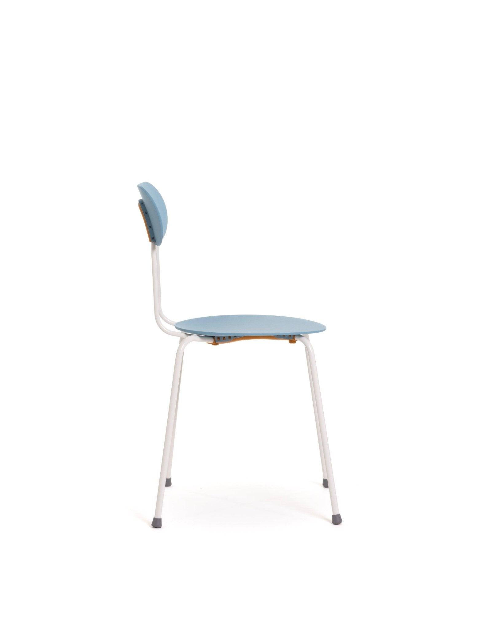 Krzesło MARIOLINA niebieski z białą podstawą Magis Eye on Design