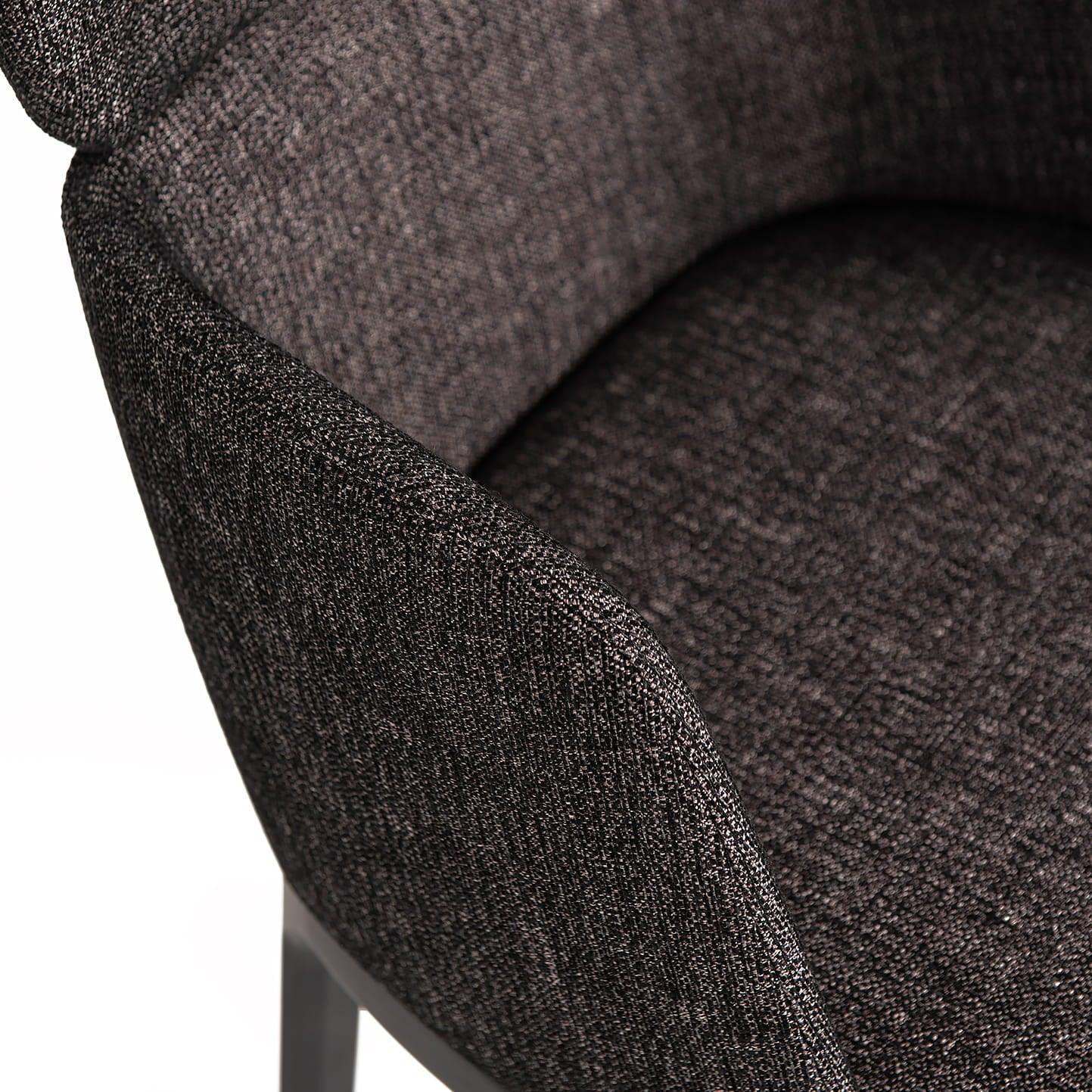 Krzesło MUST II tapicerowane z drewnianą podstawą Nobonobo Eye on Design