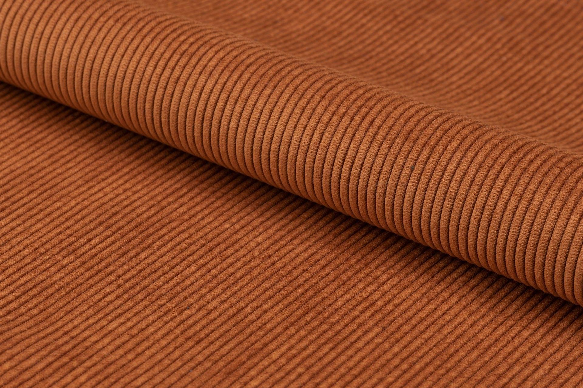 Krzesło NILS miedziany sztruksowy z czarną podstawą Home Essentials Eye on Design