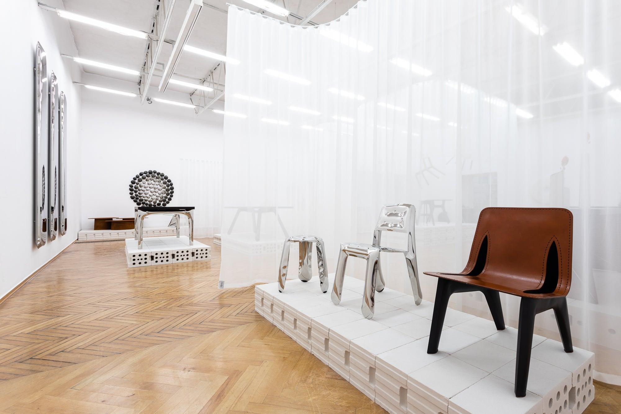 Krzesło stalowe CHIPPENSTEEL 0.5 inox Zieta Studio Eye on Design