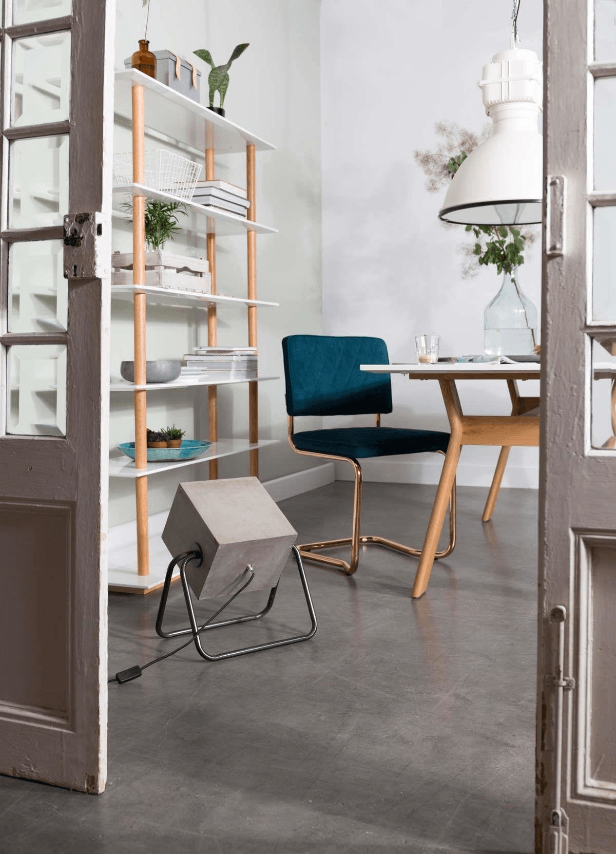 BRAK - Fotel RIDGE KINK RIB czarny Zuiver Eye on Design