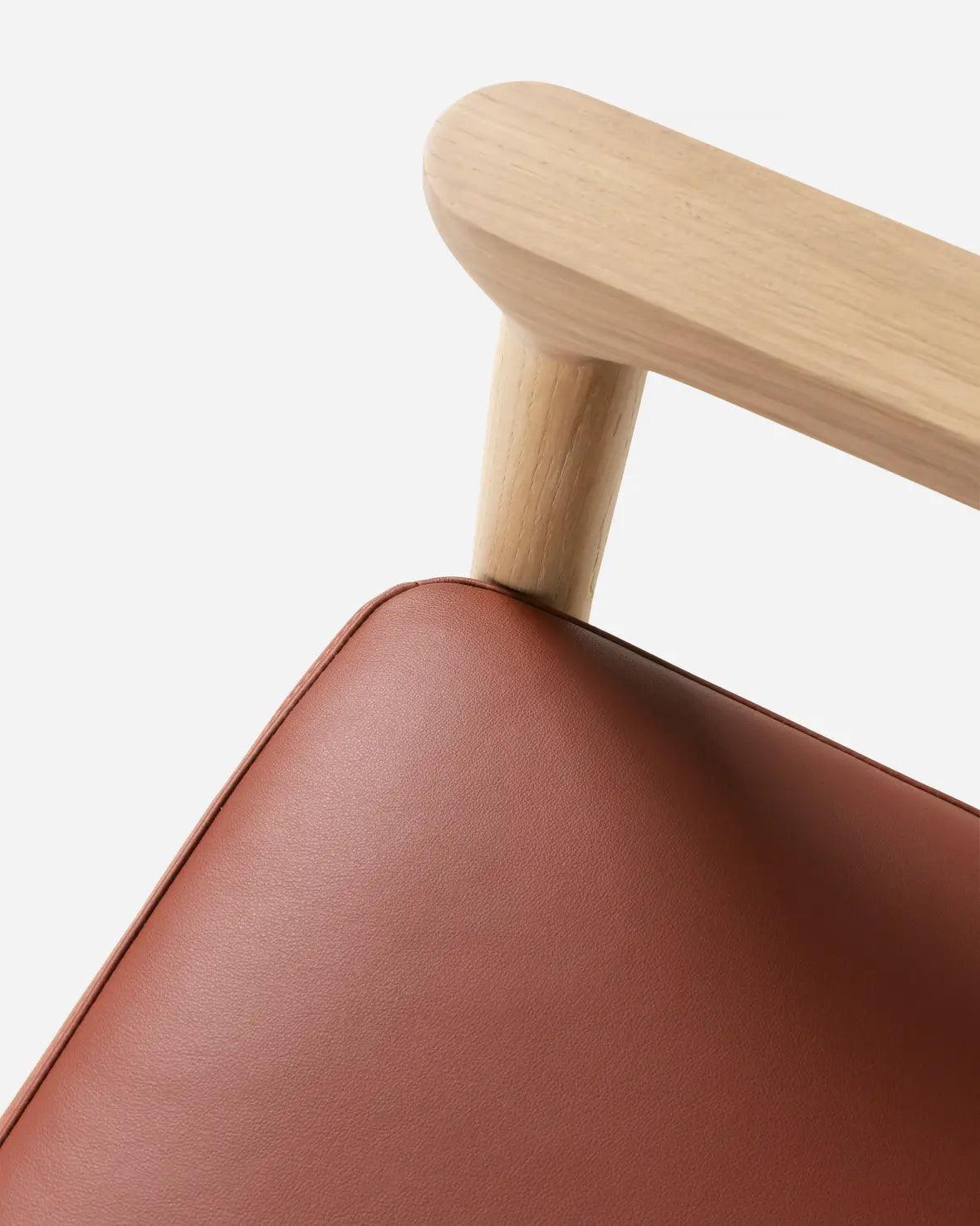 Krzesło z podłokietnikami ZIO drewno dębowe Moooi Eye on Design