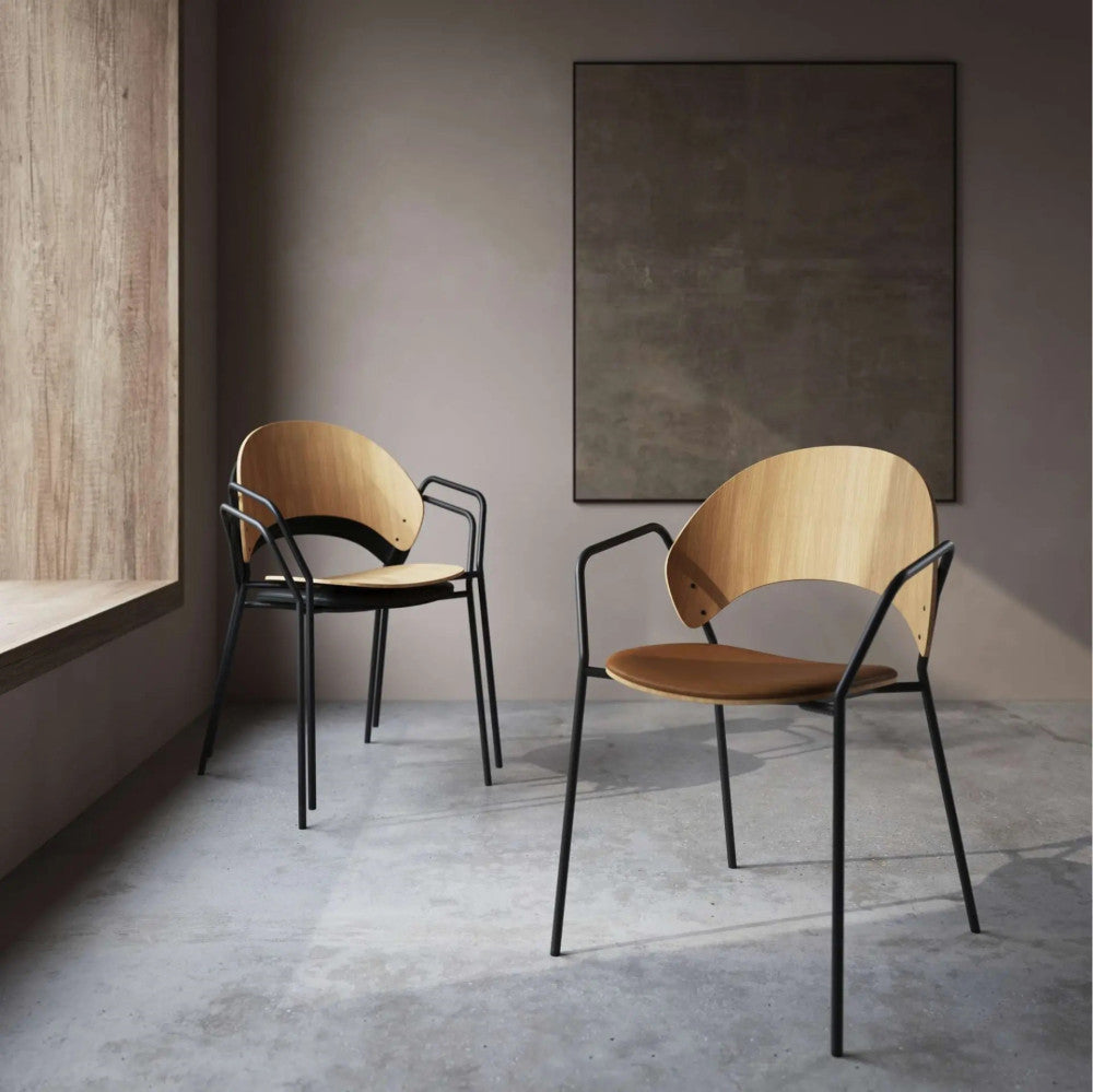 DOSINA Armchair with Oak Veneer