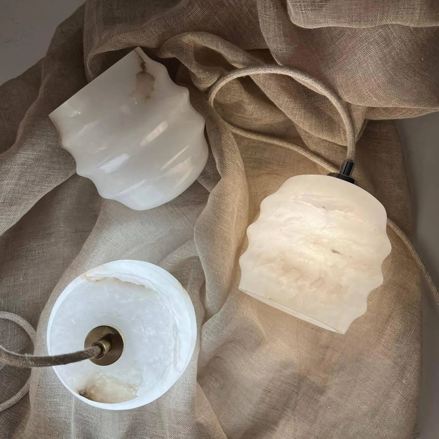 Lampa alabastrowa wisząca KALLIOPE nikiel – marmur, Embassy Interiors