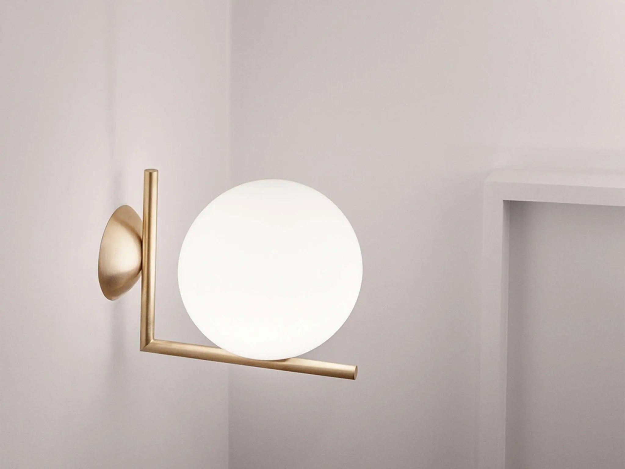 Kinkiet IC LIGHTS mosiężny – Flos