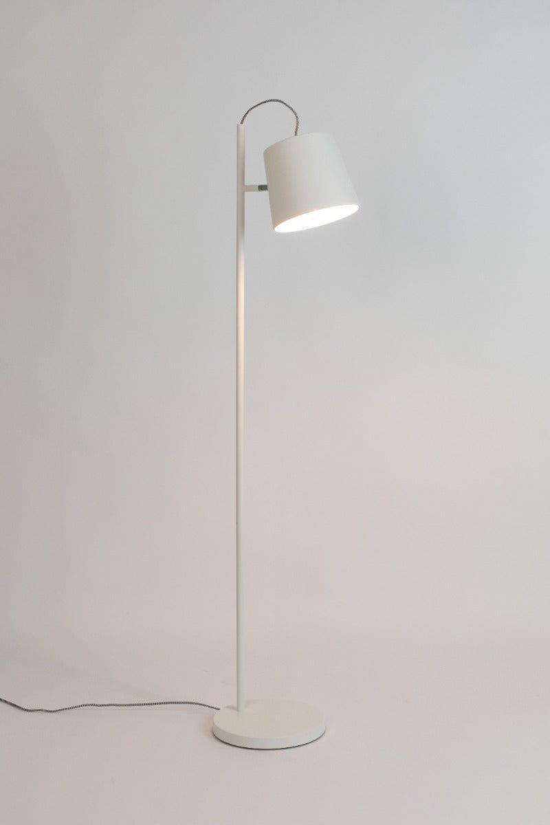 Lampa podłogowa BUCKLE HEAD biały Zuiver Eye on Design
