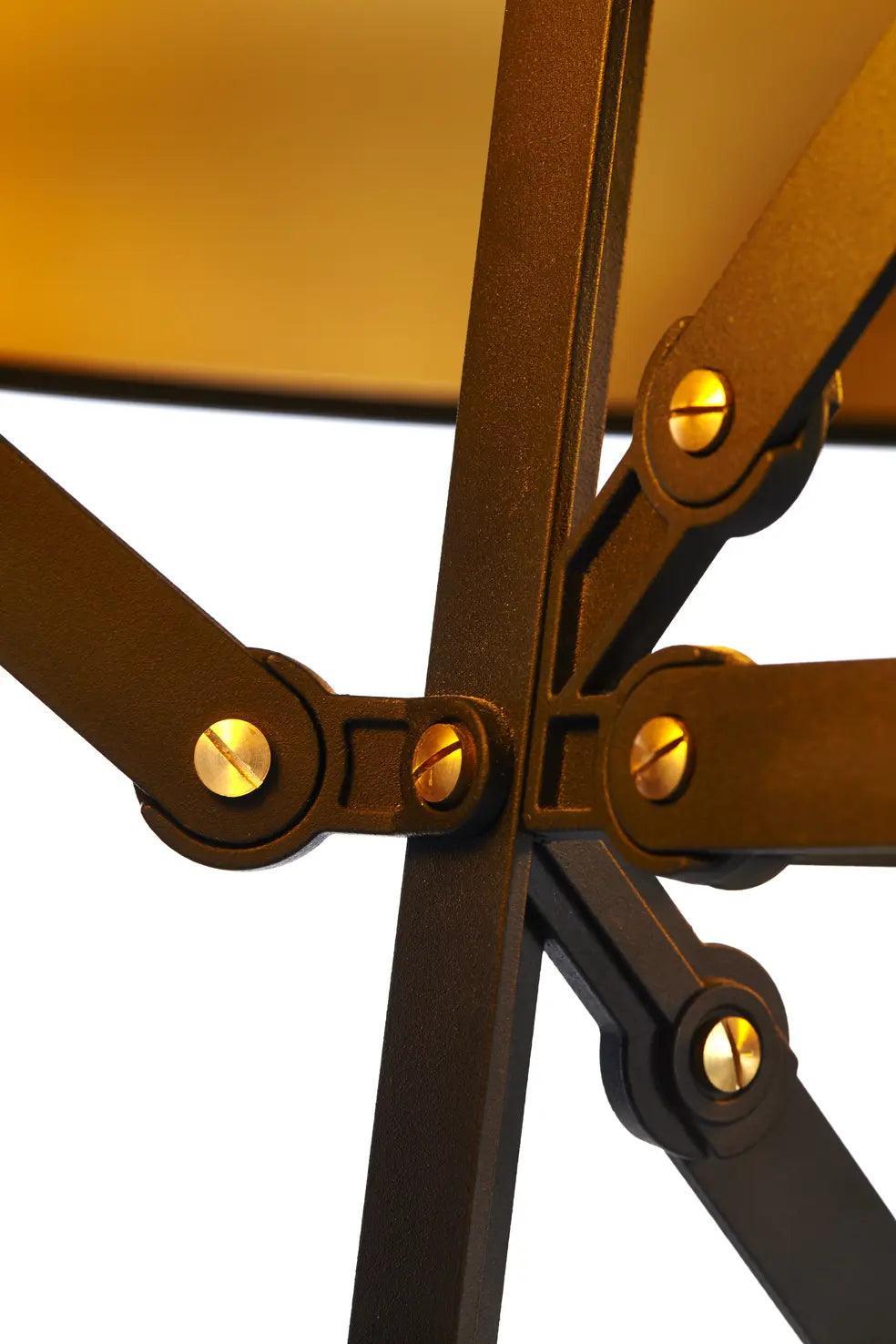 Lampa podłogowa CONSTRUCTION czarny Moooi Eye on Design