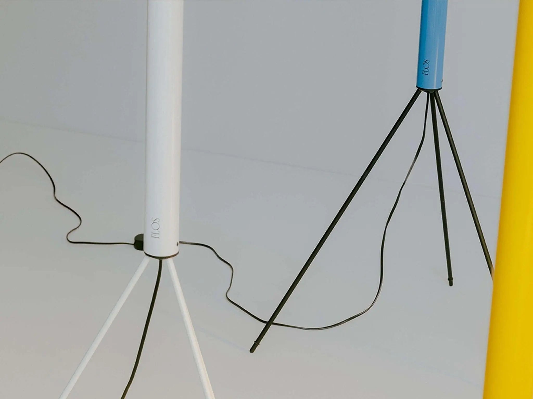 Lampa podłogowa LUMINATOR biały – styl nowoczesny