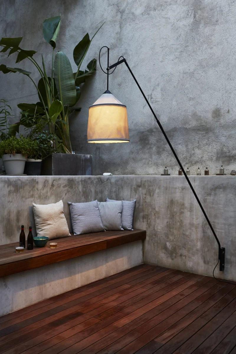 Lampa podłogowa zewnętrzna JAIMA beżowy Marset Eye on Design