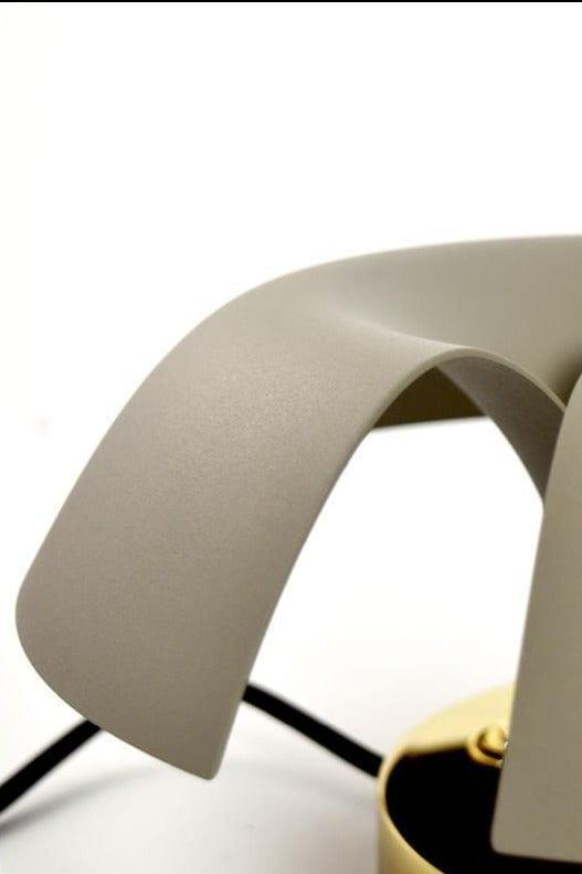 Lampa ścienna CYCNUS taupe – AYTM