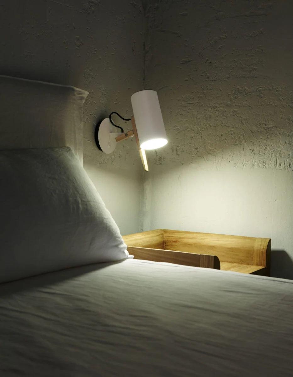 Lampa ścienna SCANTLING czarny Marset Eye on Design