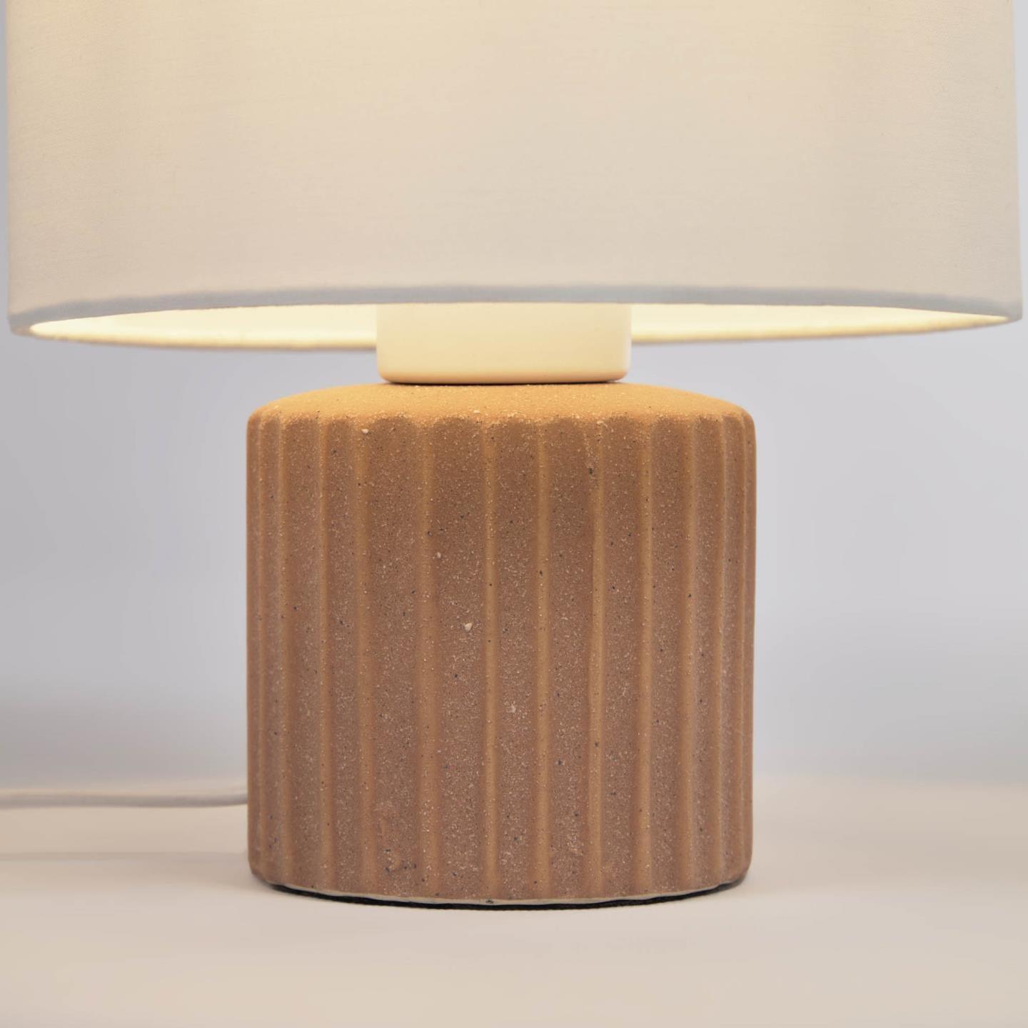 Lampa stołowa ESHE terakota – Kave Home