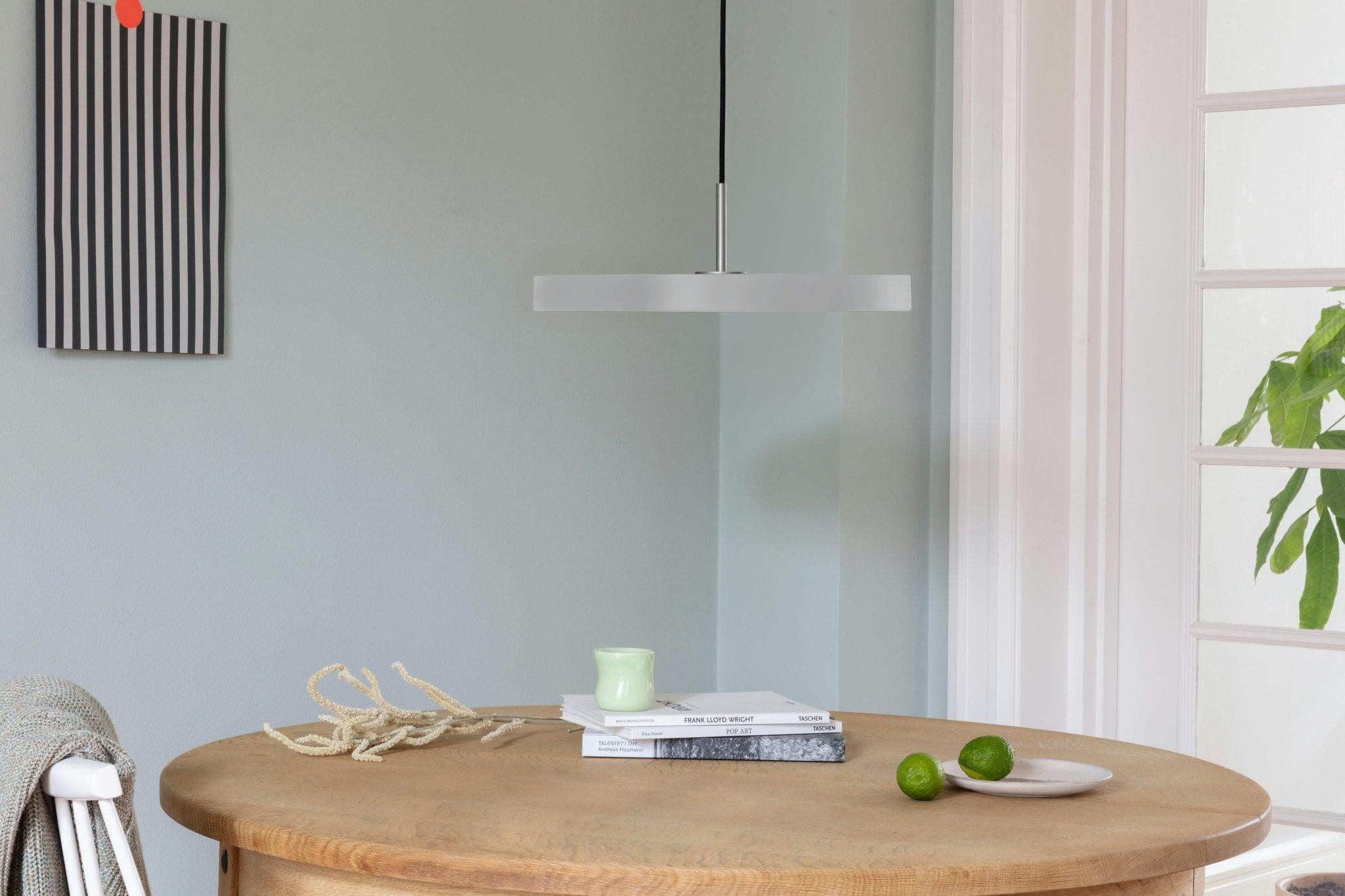 Lampa wisząca ASTERIA jasnoszary UMAGE Eye on Design